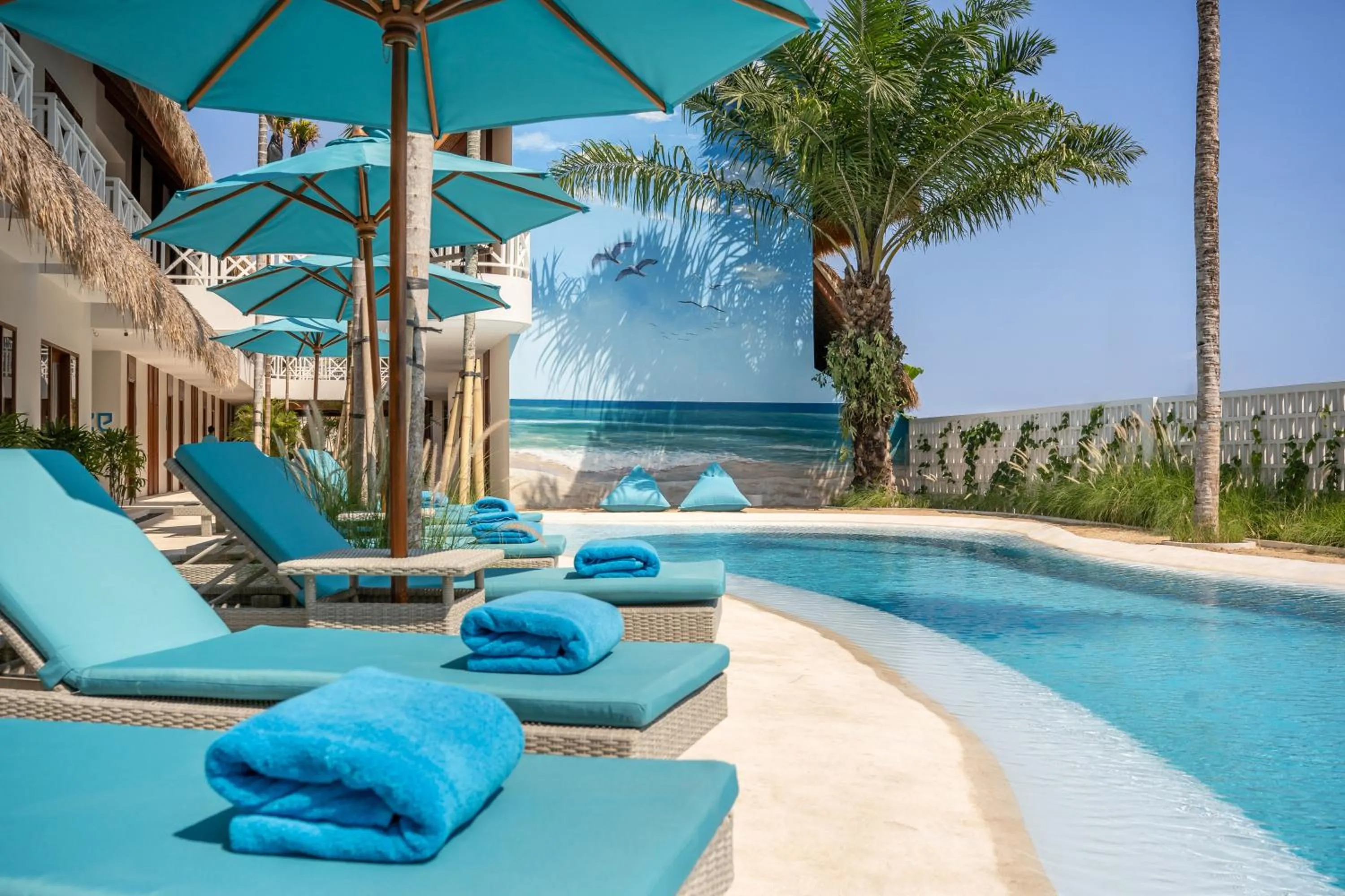 Swimming pool in IZE Canggu by LifestyleRetreats