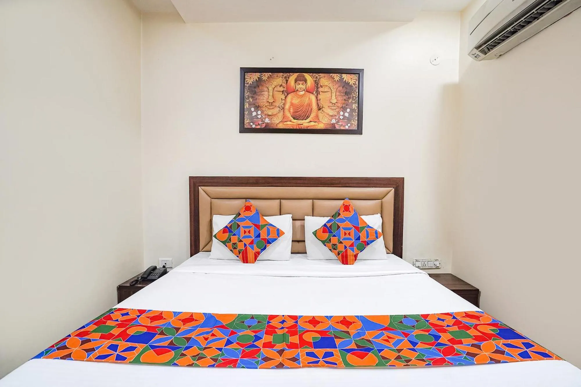 Photo of the whole room in FabHotel Cloud 9 Shopprix Mall