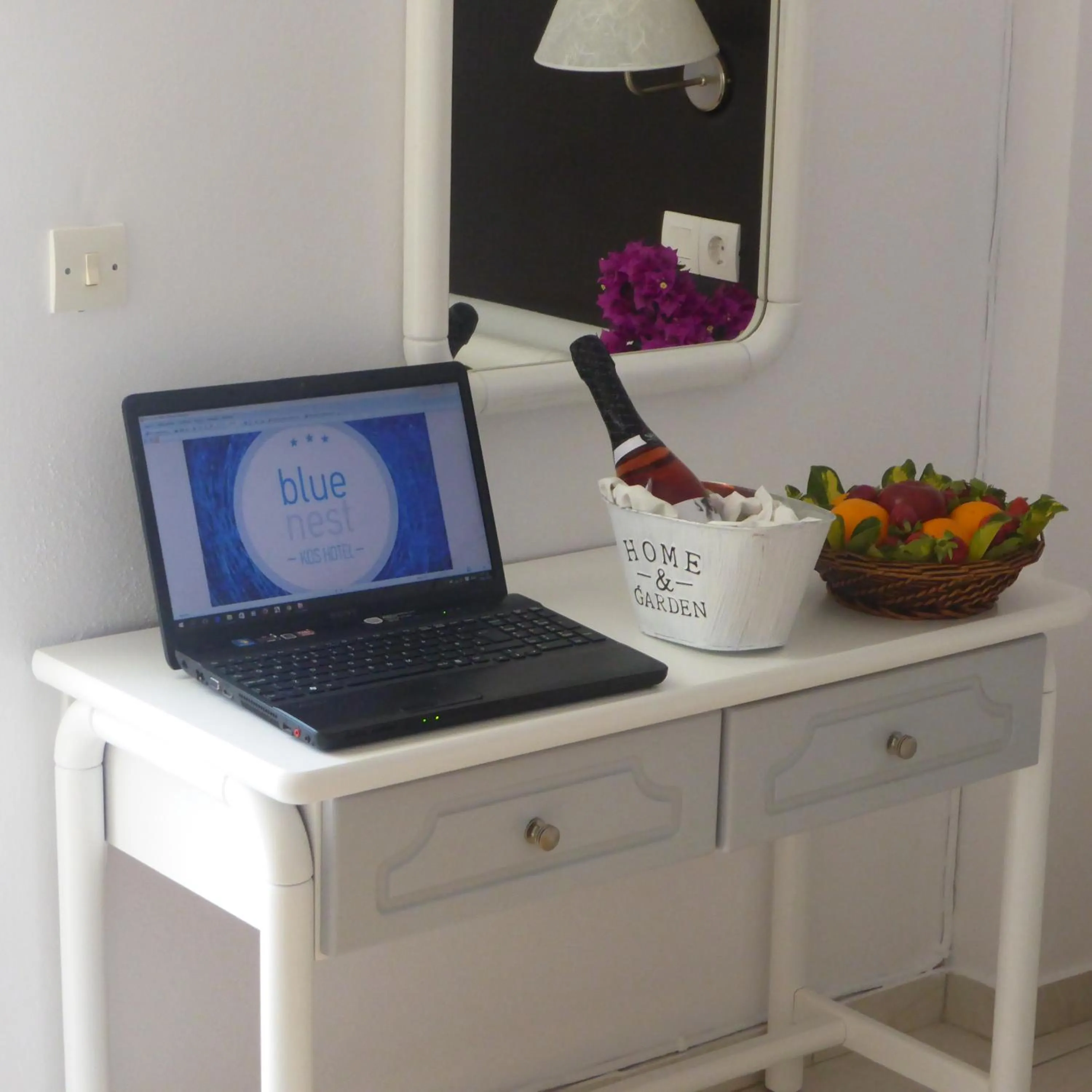 Decorative detail in Blue Nest Hotel