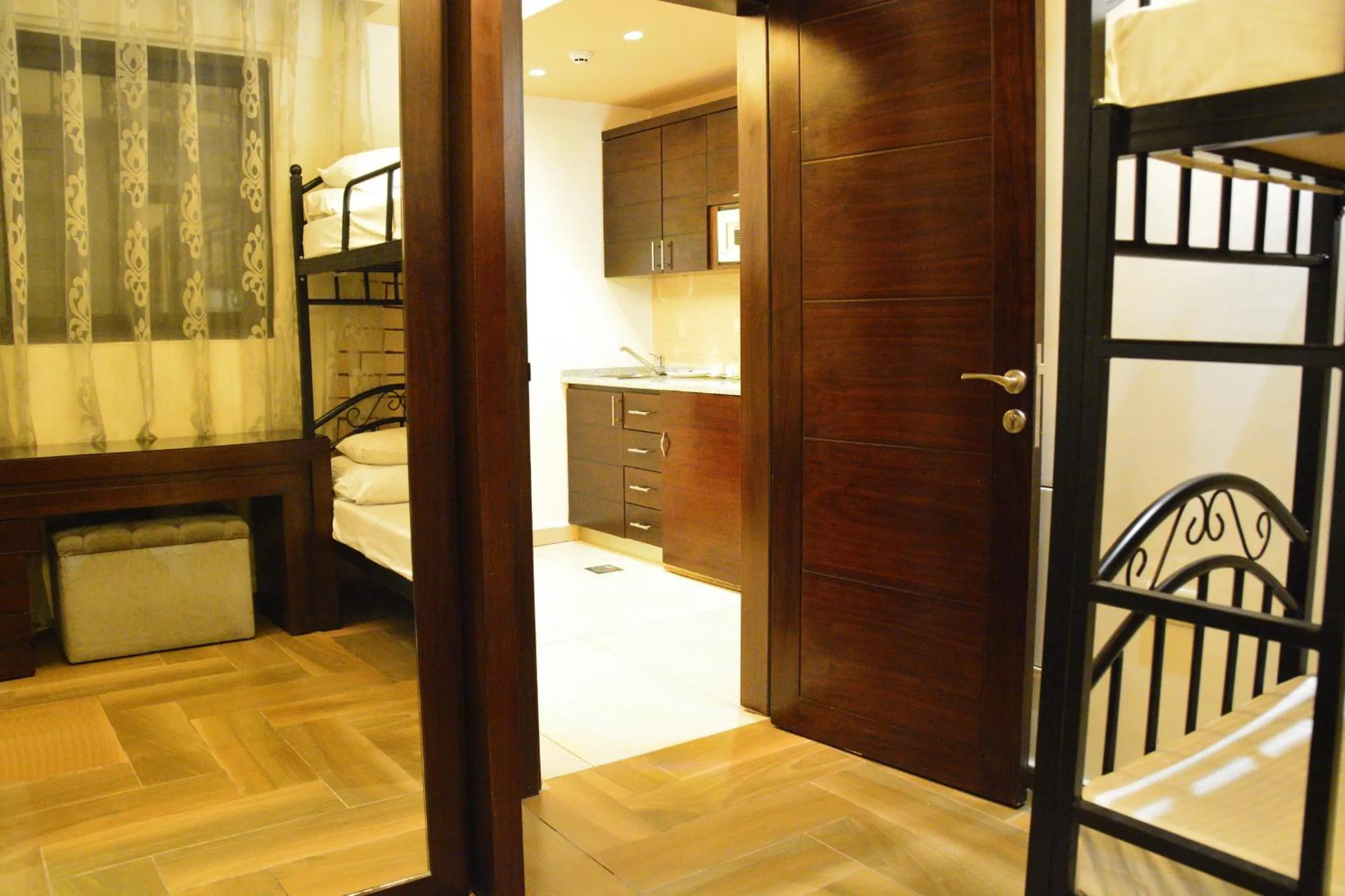 TV and multimedia in Nadine Hotel Suites