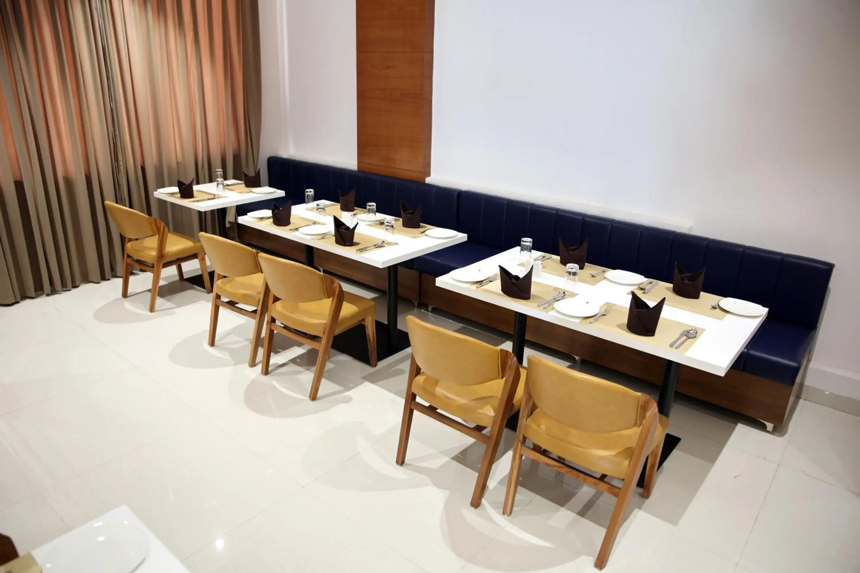 Restaurant/places to eat in Lords Eco Inn, Ambaji Restaurant/places to eat in Lords Eco Inn, Ambaji