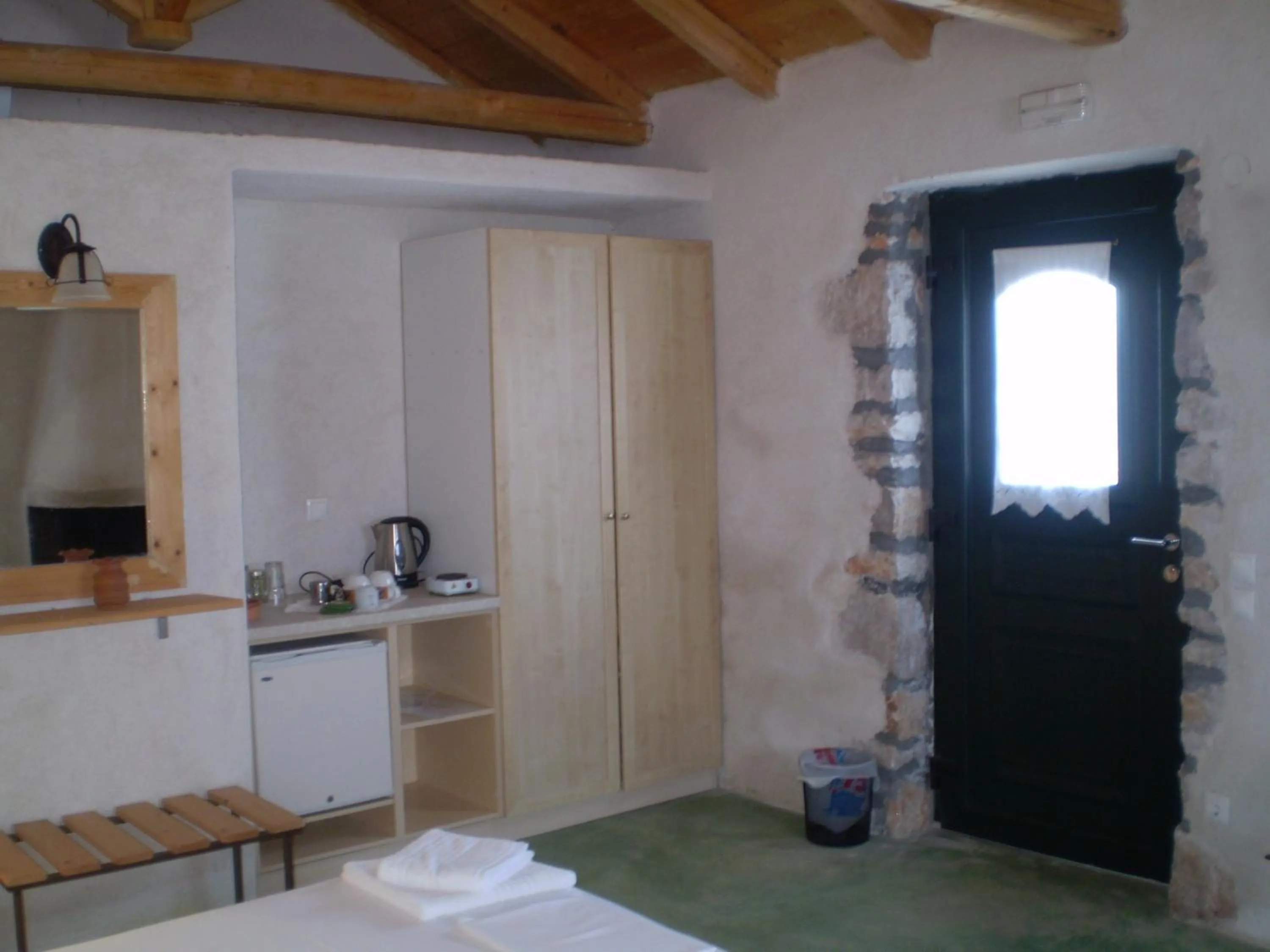 Coffee/tea facilities in Arachovitika Kalivia