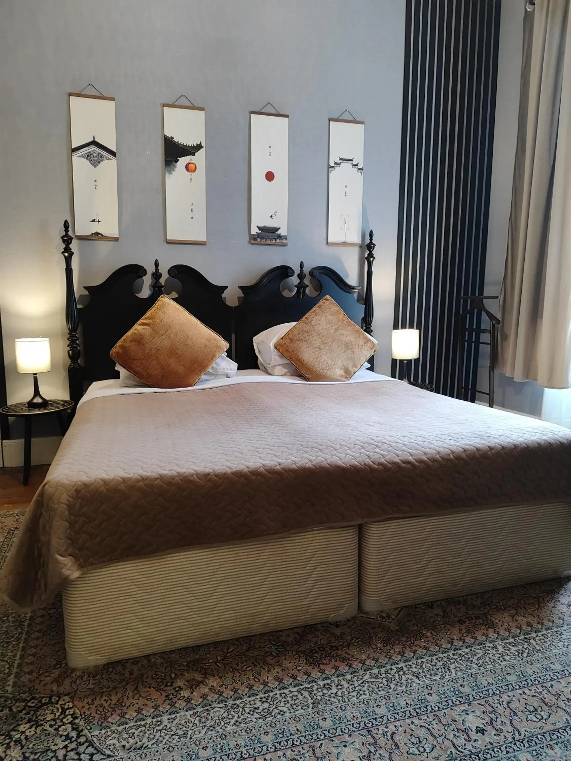 Double Room - single occupancy in L'Entrée Chambres d'Hôtes Bar & Restaurant Double Room - single occupancy in L'Entrée Chambres d'Hôtes Bar & Restaurant