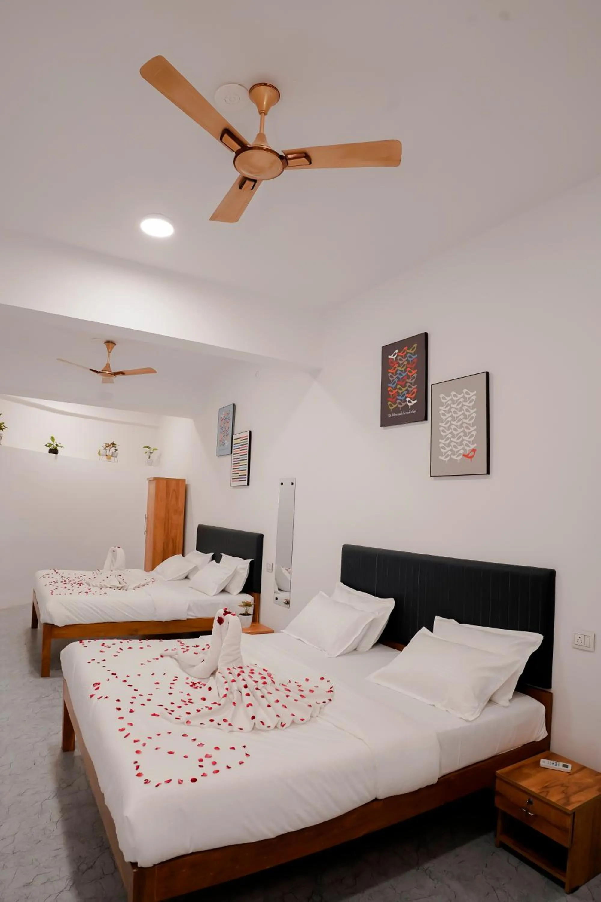 Bed in Hotel Royal Accord