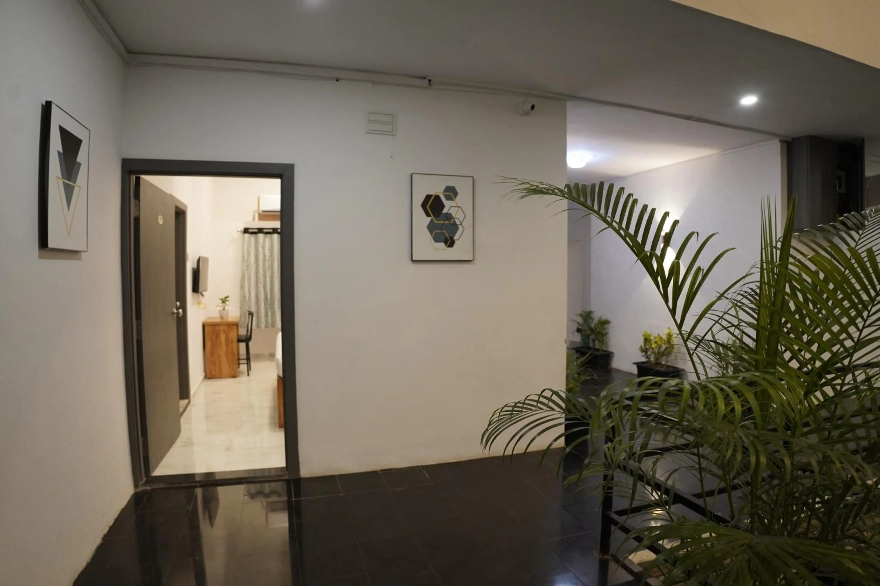 room service in Hotel Royal Accord