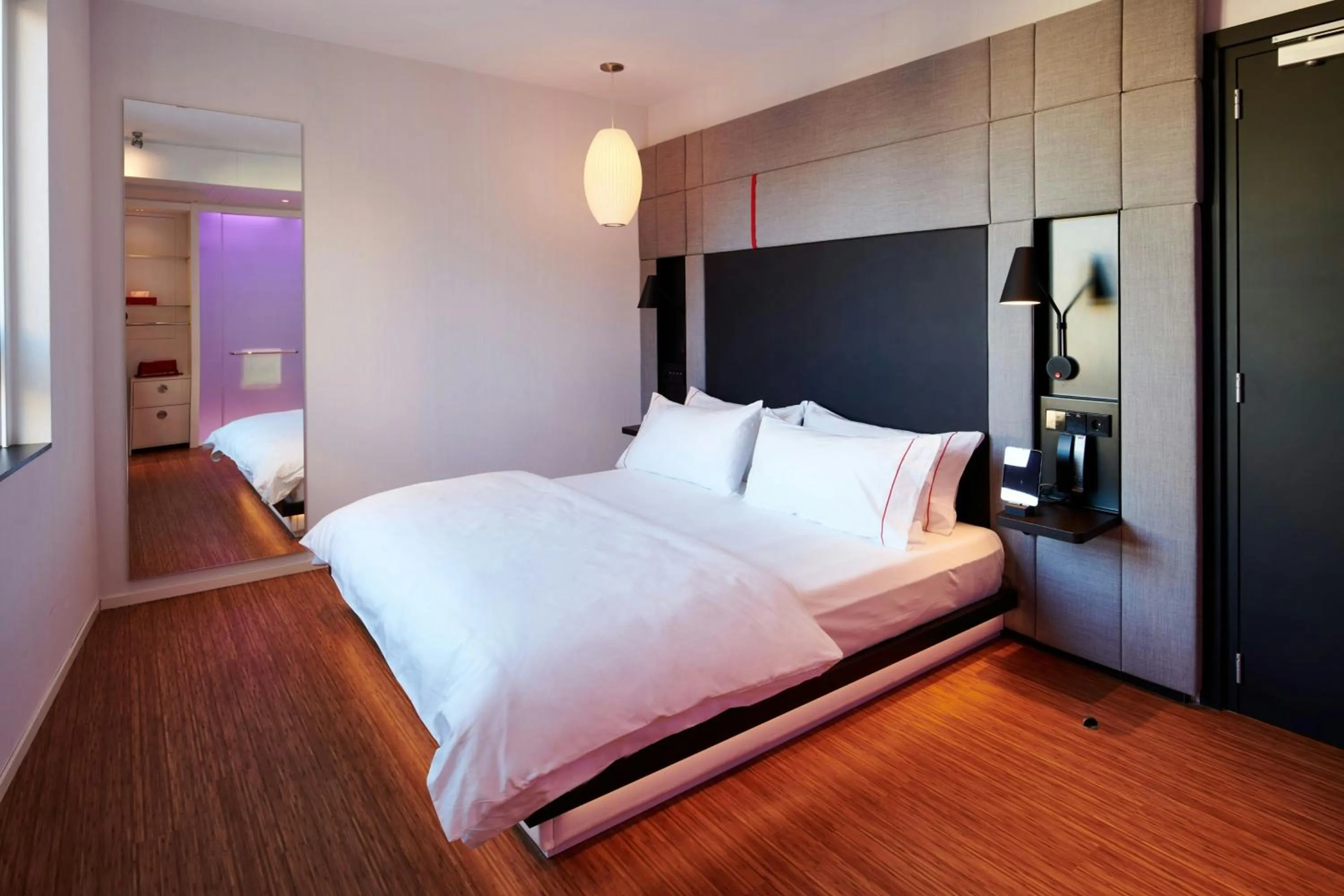 Bedroom, Bed in citizenM Rome Isola Tiberina