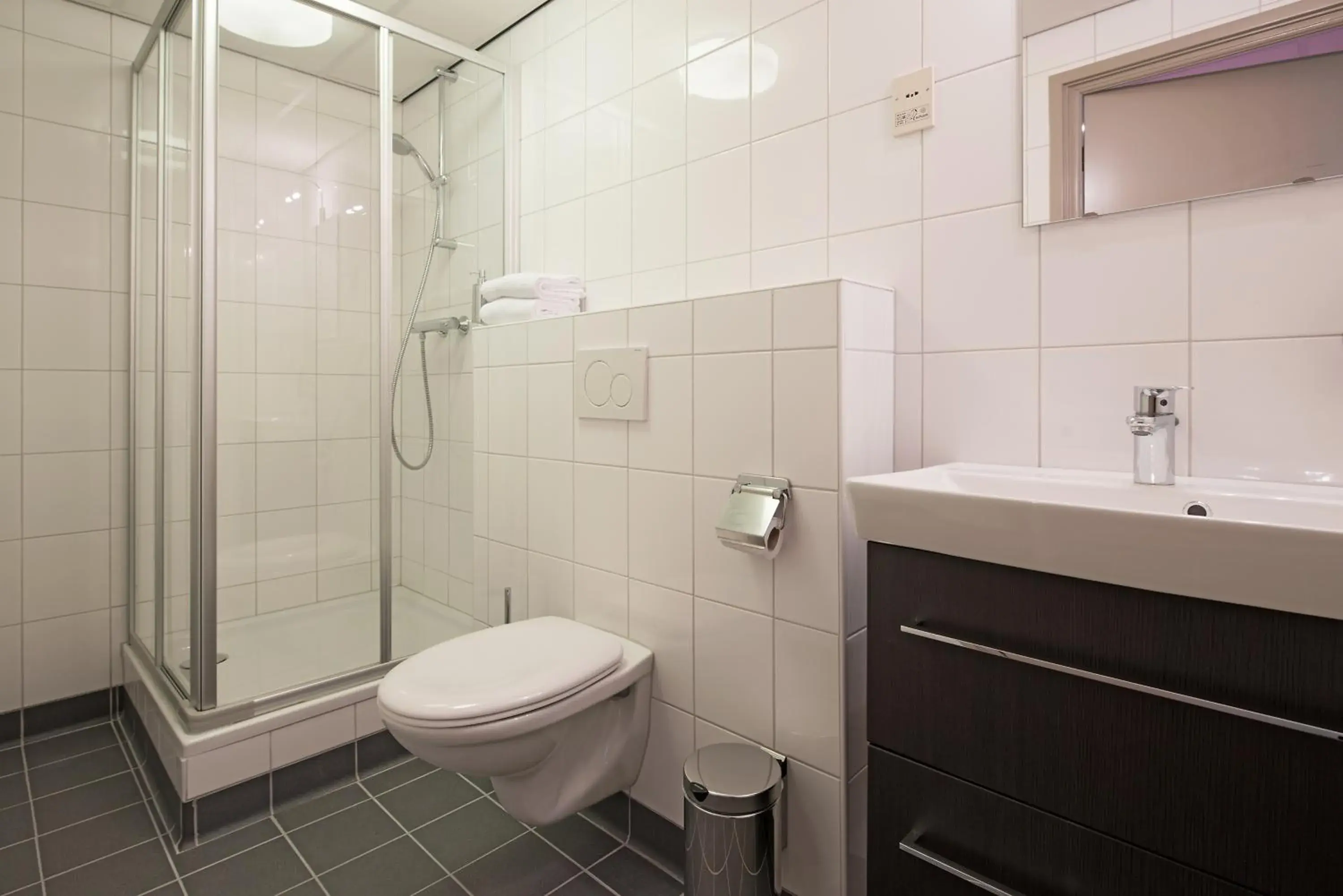 Double Room with Bath in Fletcher Hotel Restaurant Prinsen Double Room with Bath in Fletcher Hotel Restaurant Prinsen