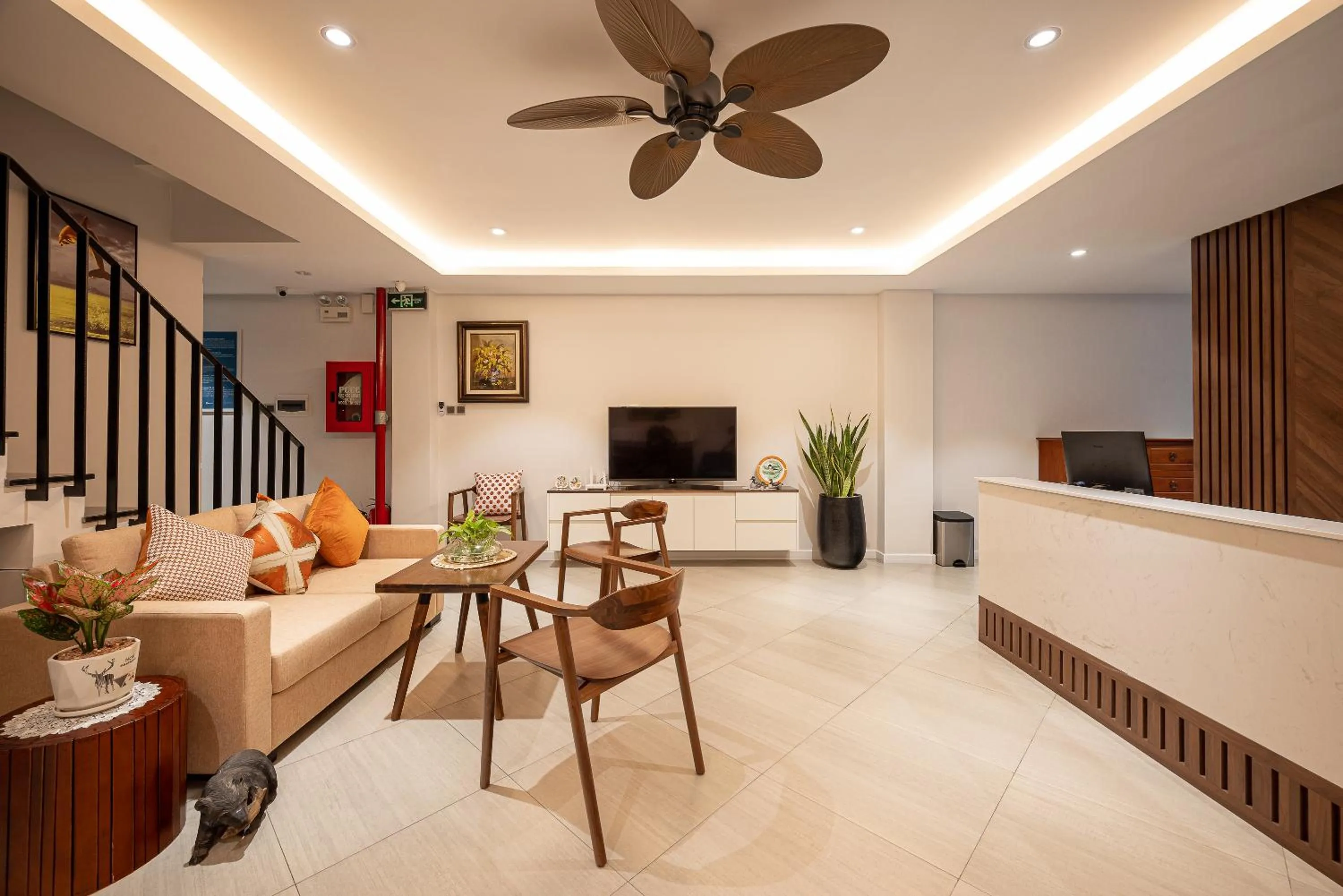 TV and multimedia in Cozrum Homes - Kena House