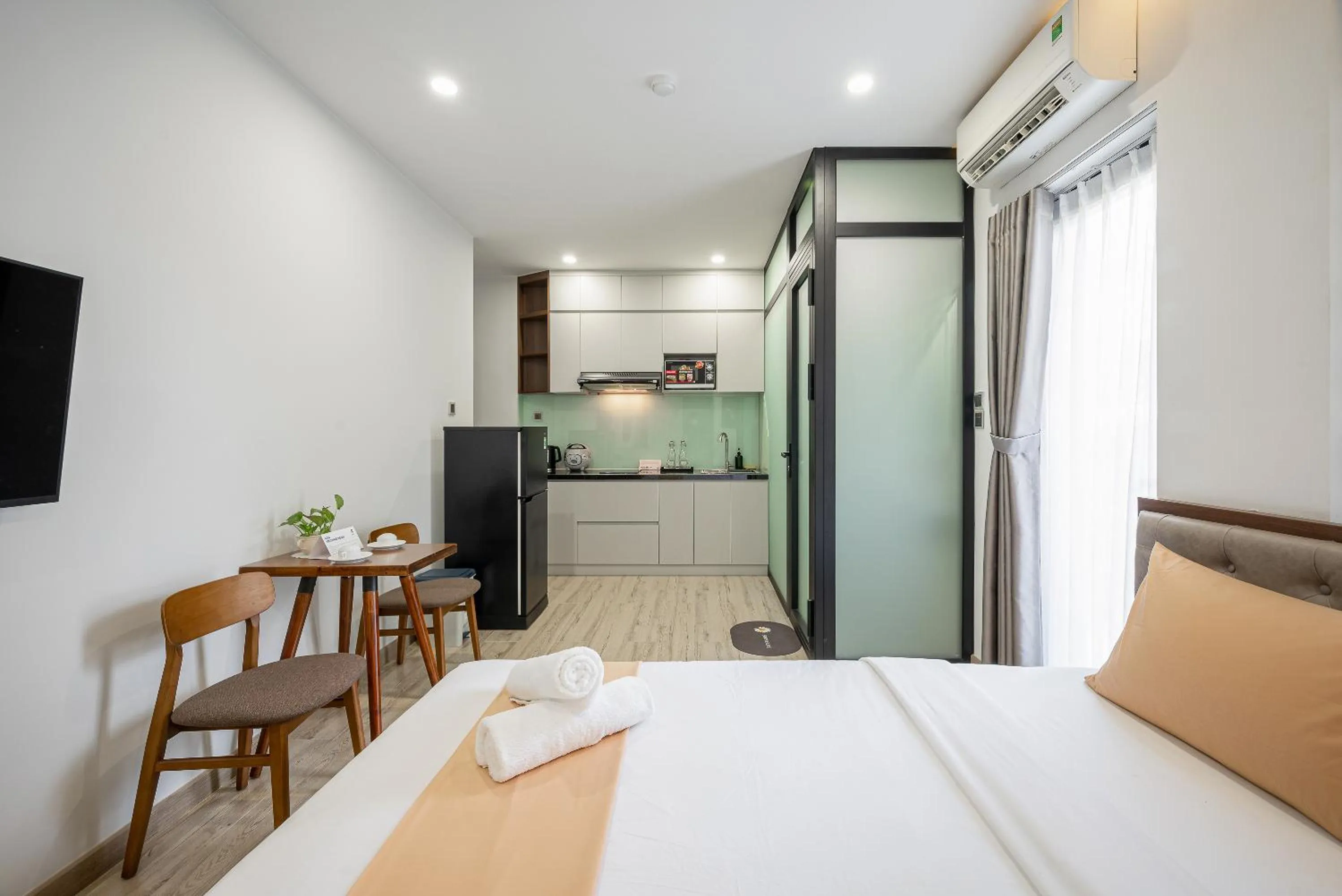 TV and multimedia, Bed in Cozrum Homes - Kena House