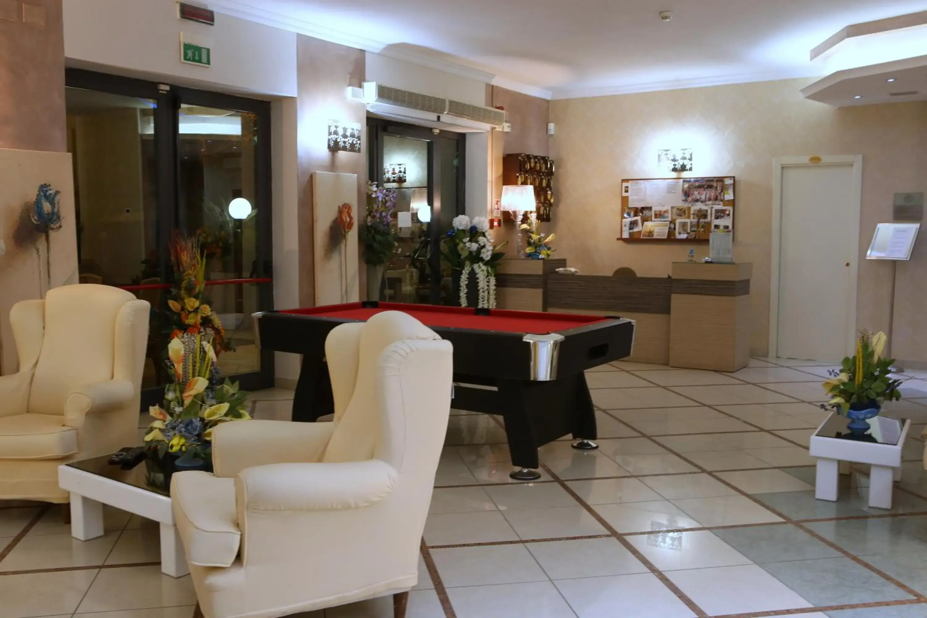 Lobby/Reception in Hotel Busignani