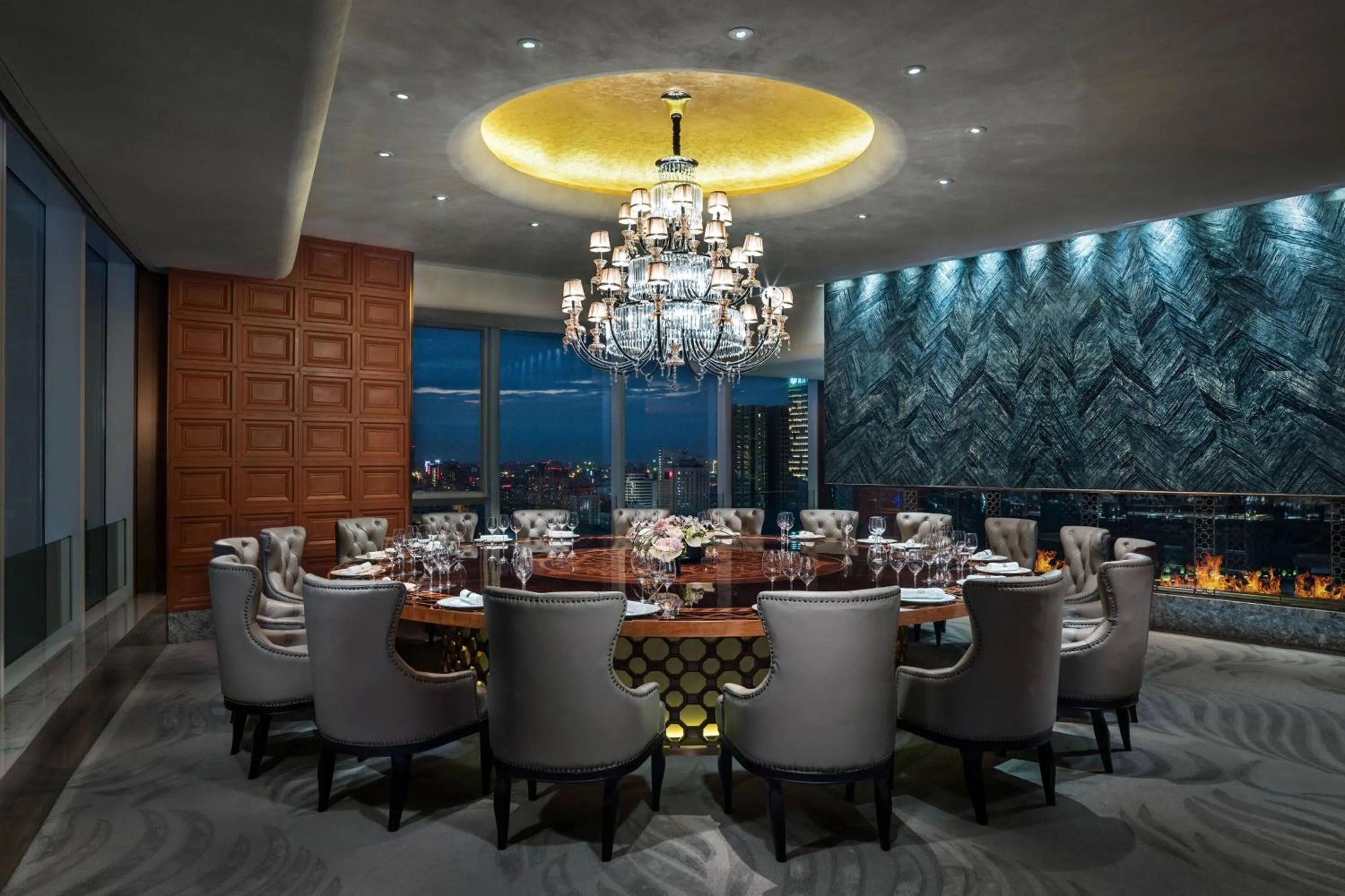 Restaurant/places to eat in The St. Regis Chengdu