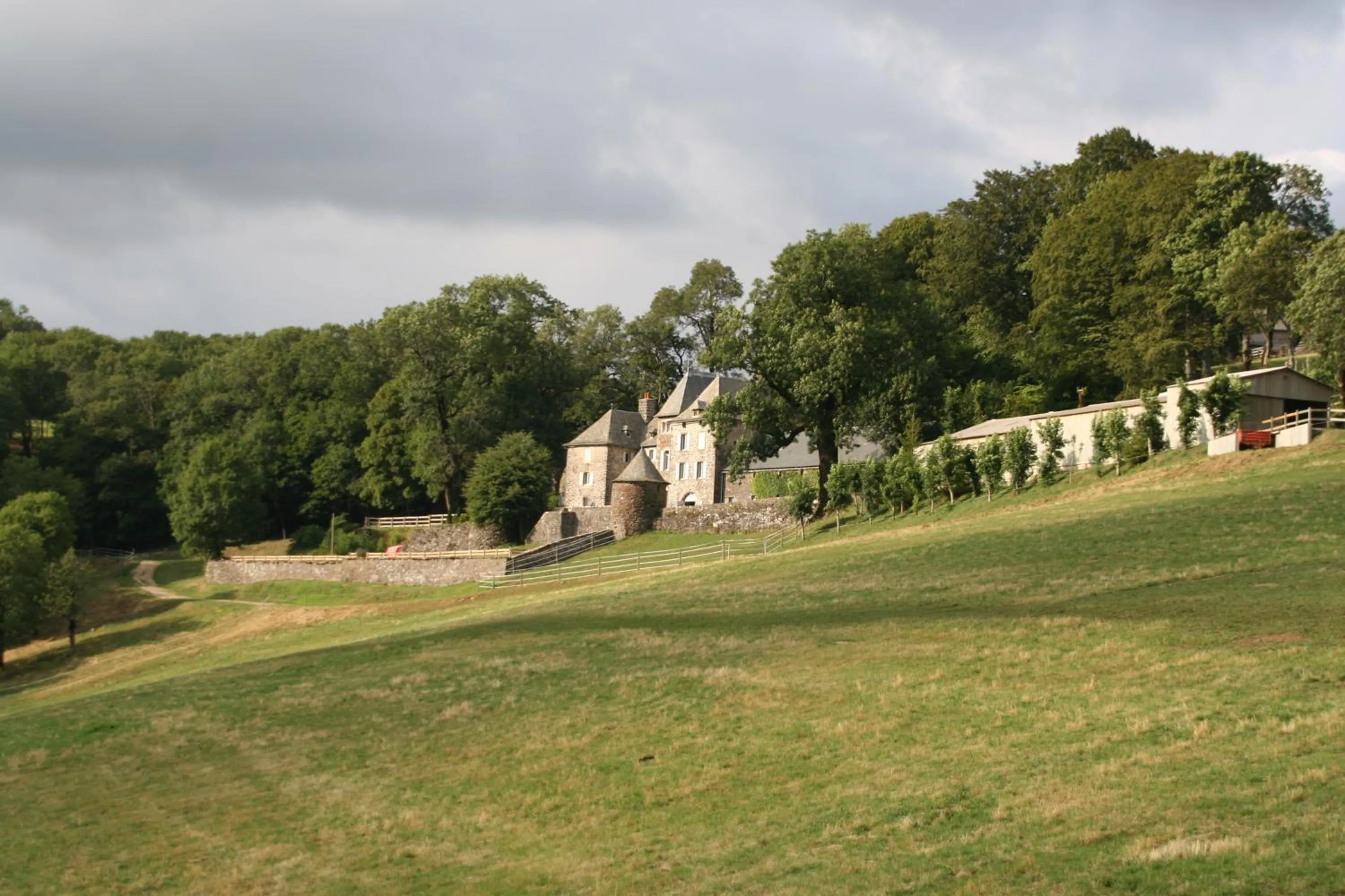 Facade/entrance in Château du Puech