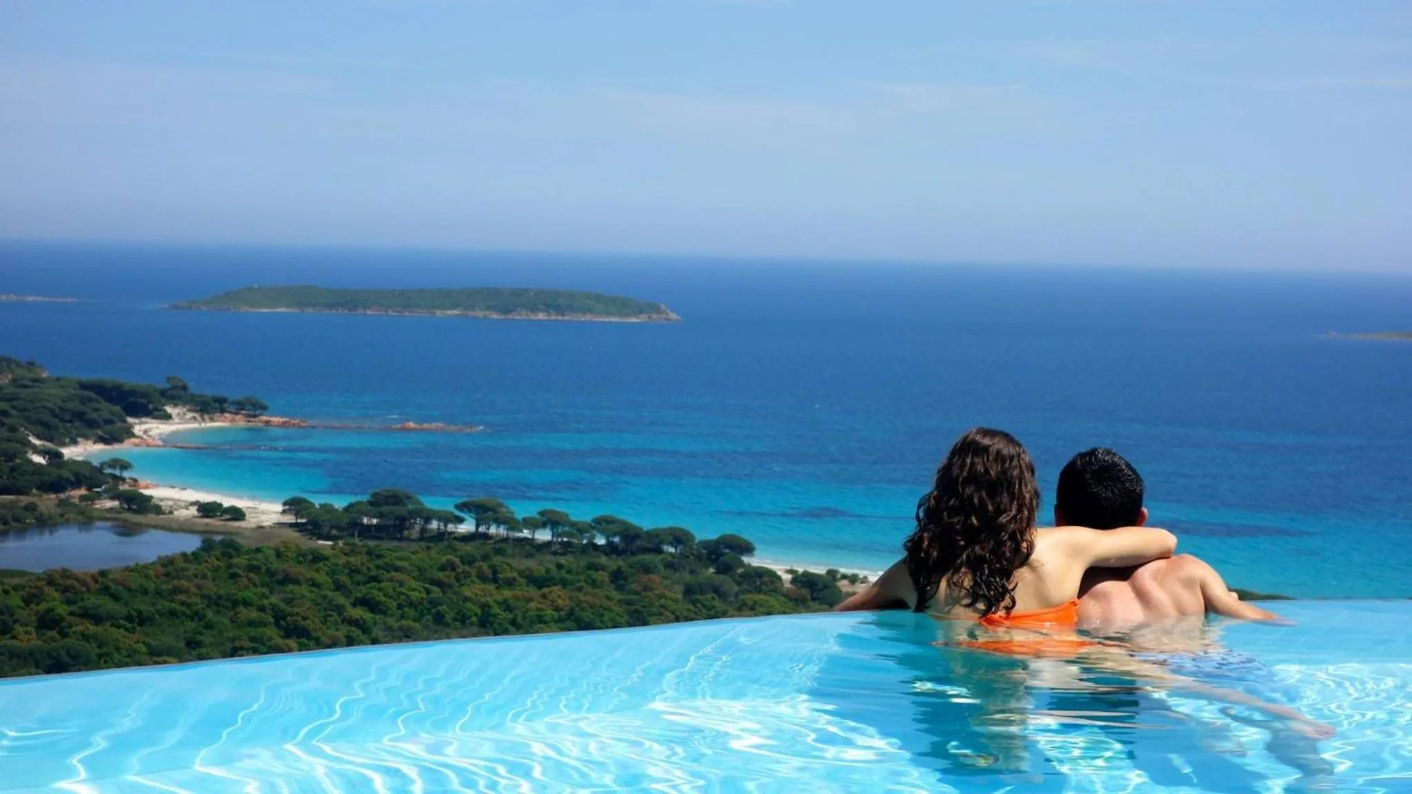 Swimming pool in Résidence Belvedere de Palombaggia