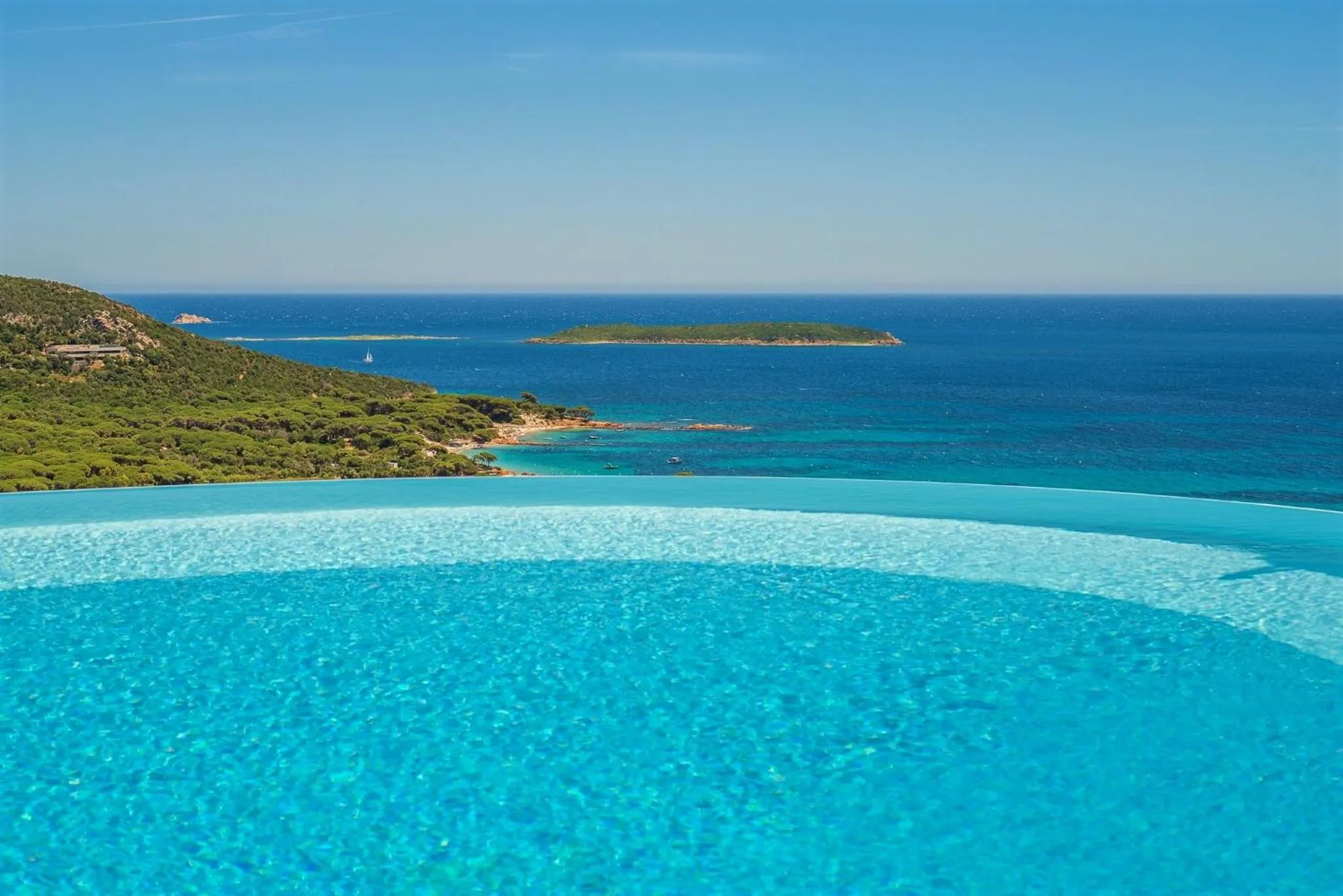 Sea view in Résidence Belvedere de Palombaggia