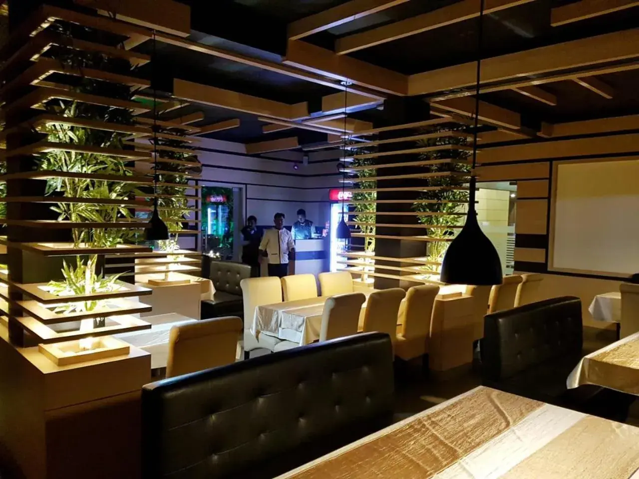 Restaurant/places to eat in Hotel Royal Bengal Restaurant/places to eat in Hotel Royal Bengal