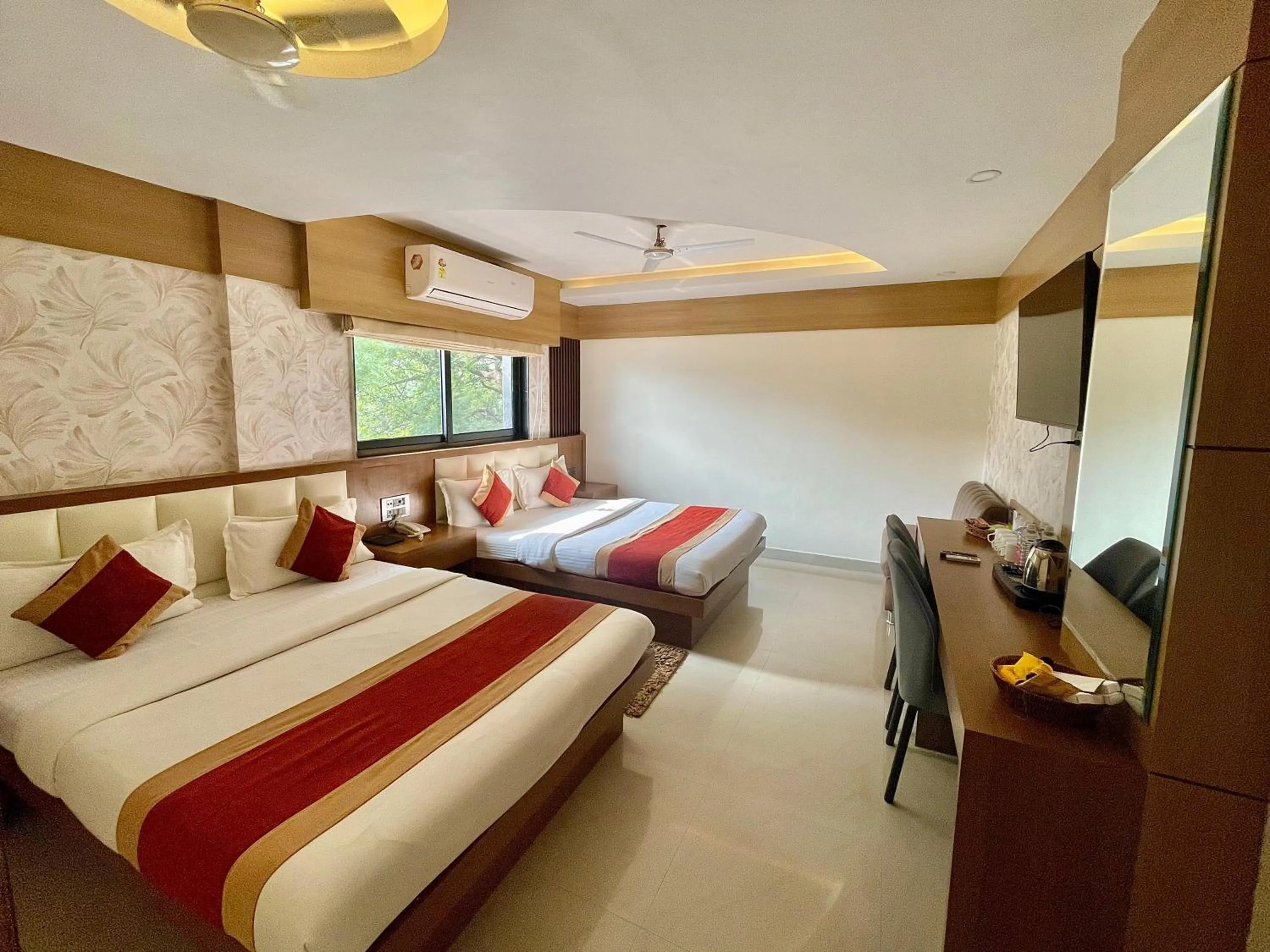 Bed in Hotel Royal Bengal