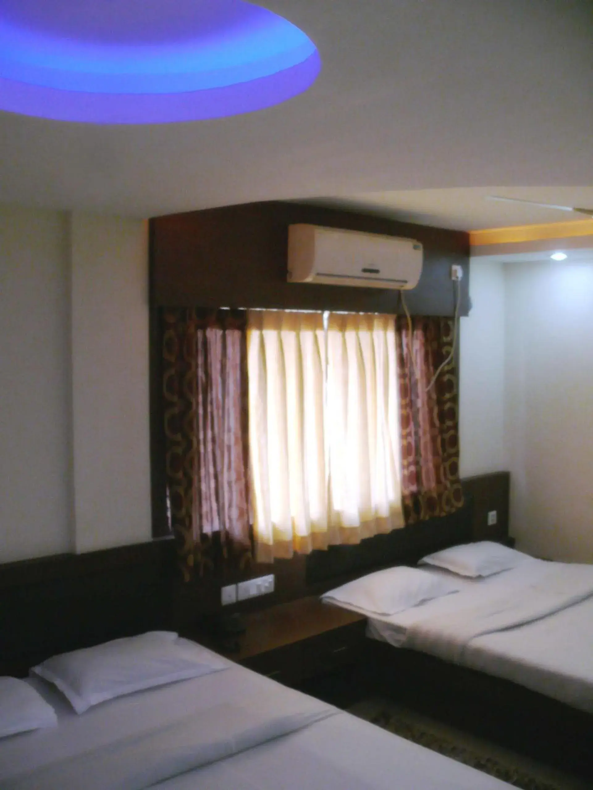 Bed in Hotel Royal Bengal Bed in Hotel Royal Bengal