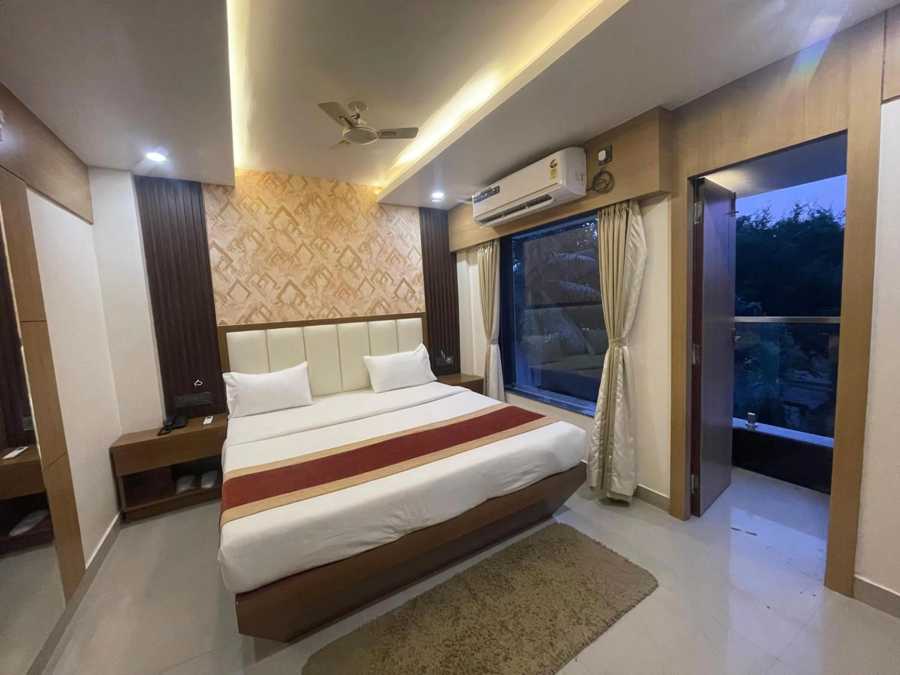 Bed in Hotel Royal Bengal