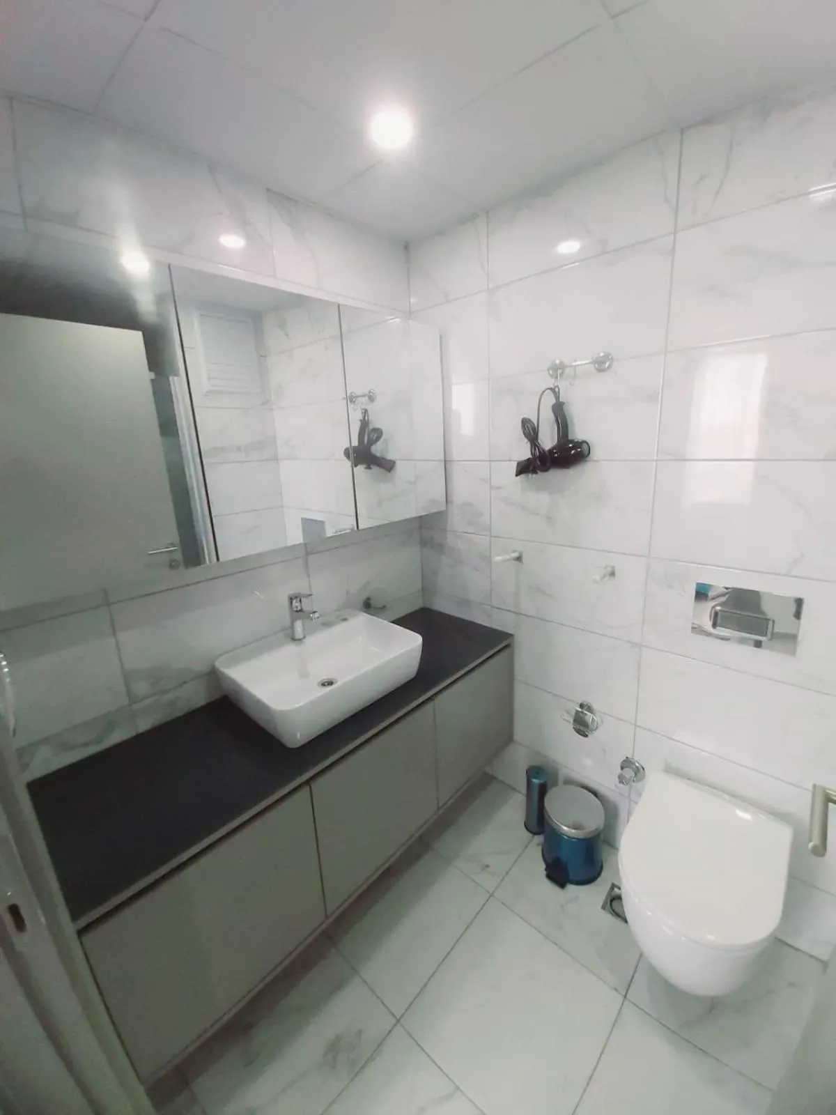 Shower in Ethica Suite Luxury Houses