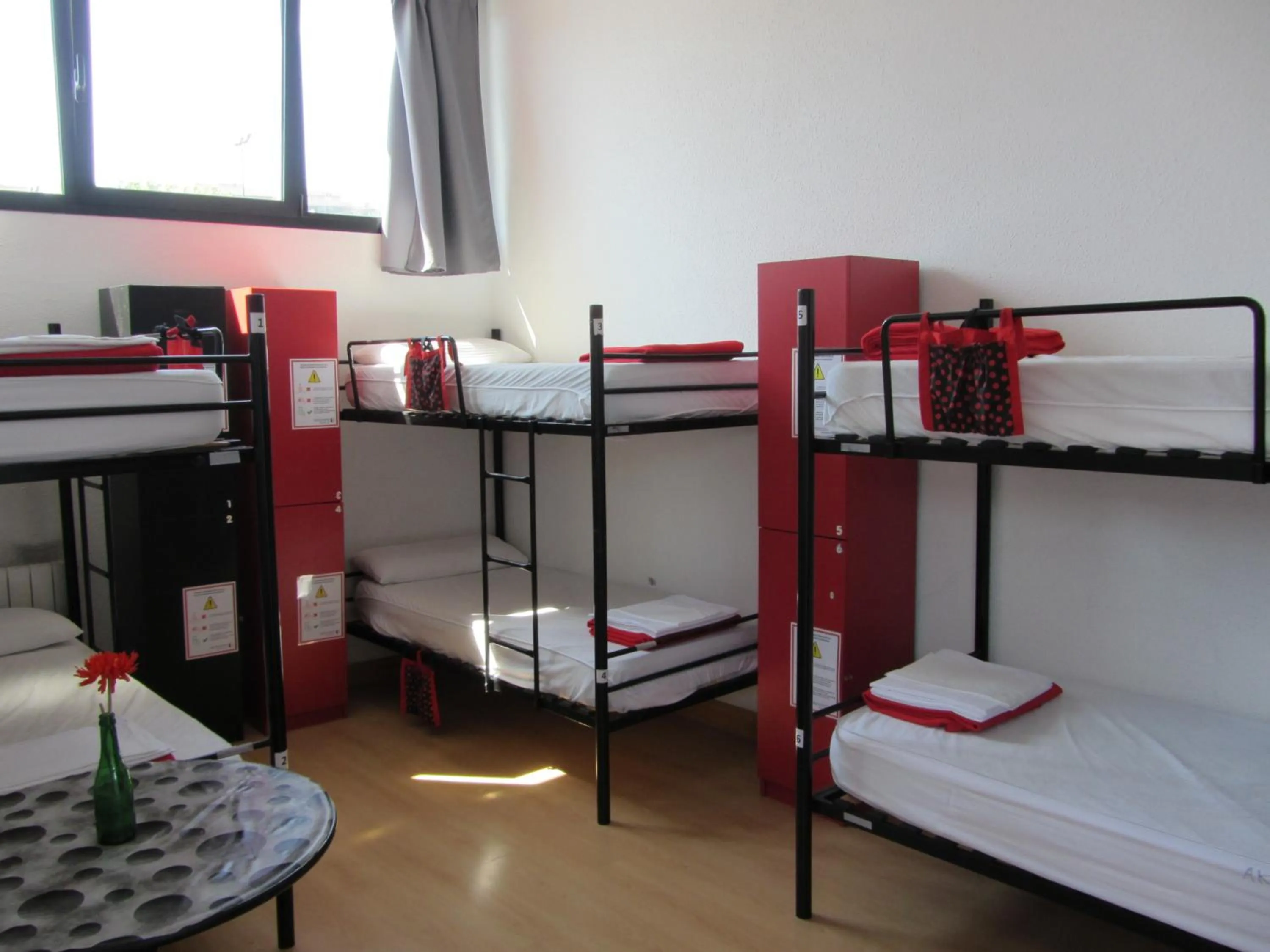 Day, Bed in Bilbao Akelarre Hostel