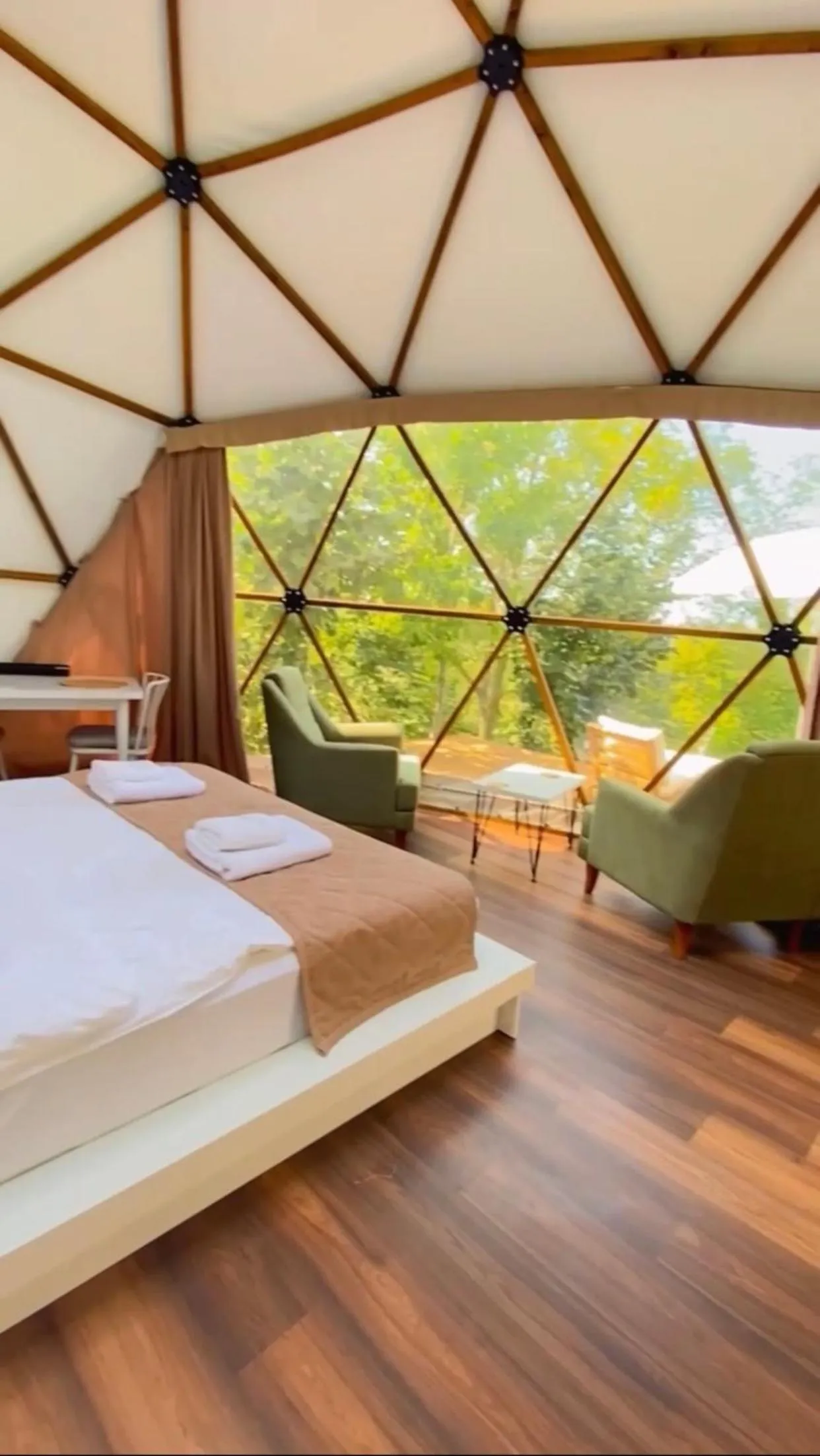 Phalesia Glamping Otel