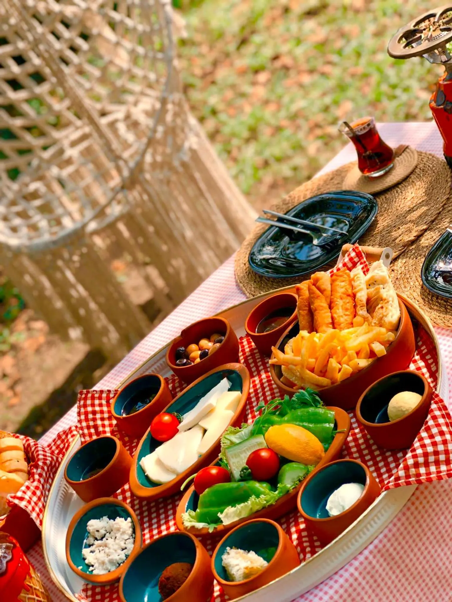 Phalesia Glamping Otel