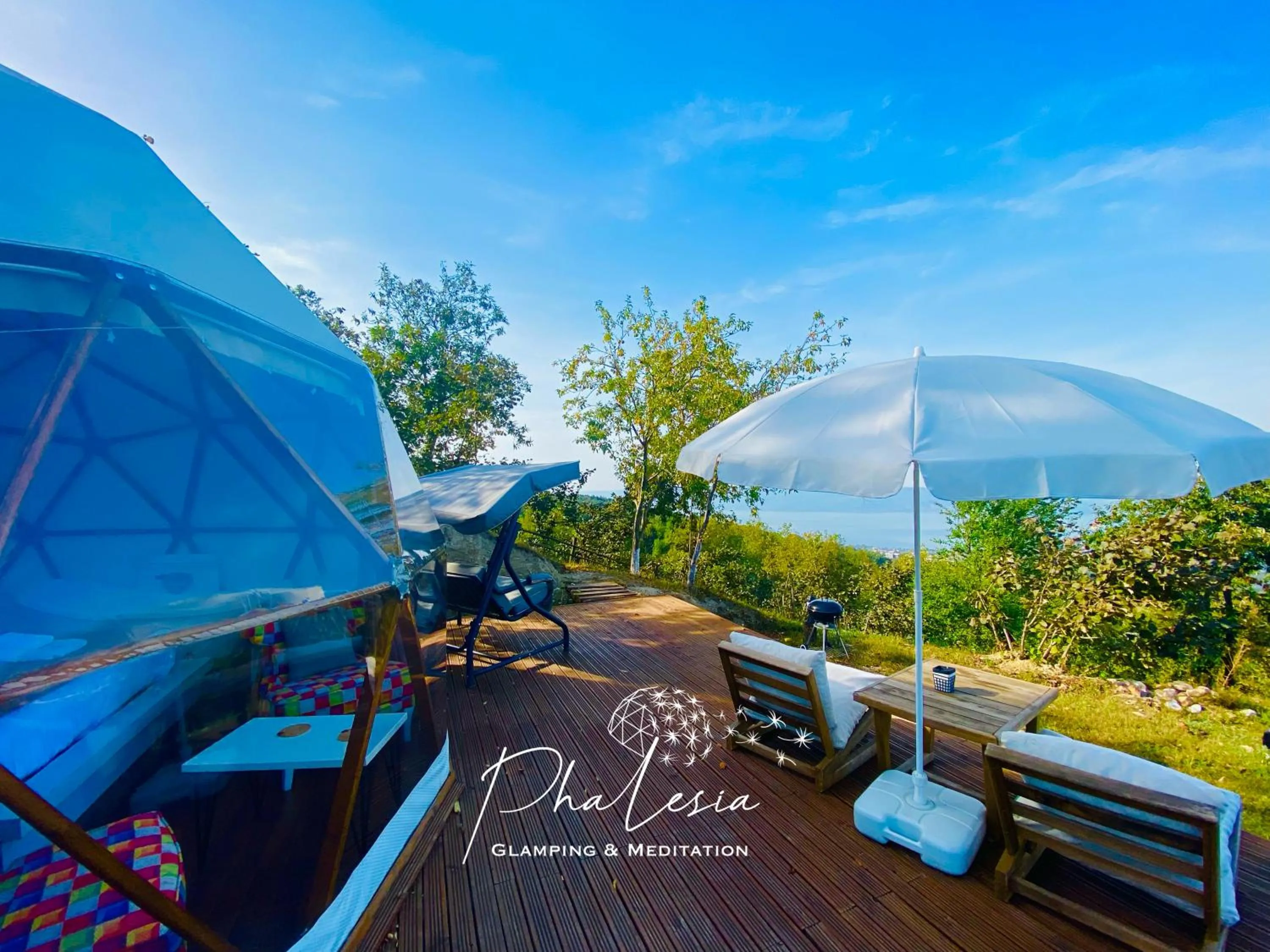 Phalesia Glamping Otel