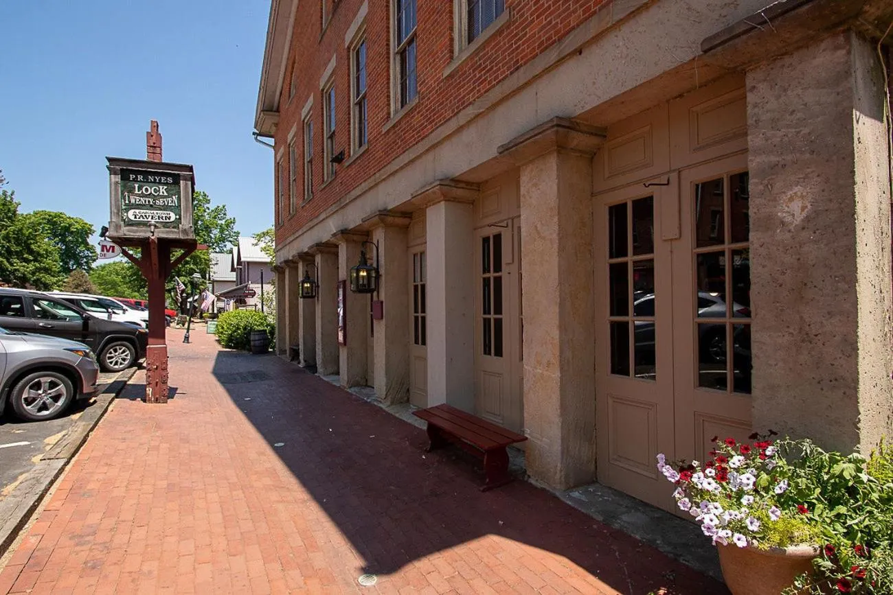 Neighbourhood in Country Squire inn and suites