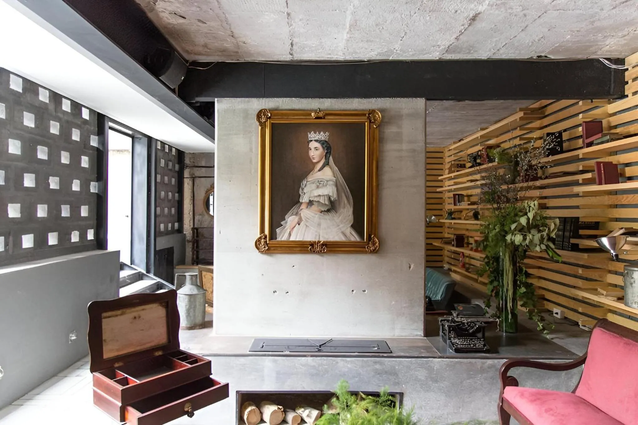 Seating area in Hotel Carlota