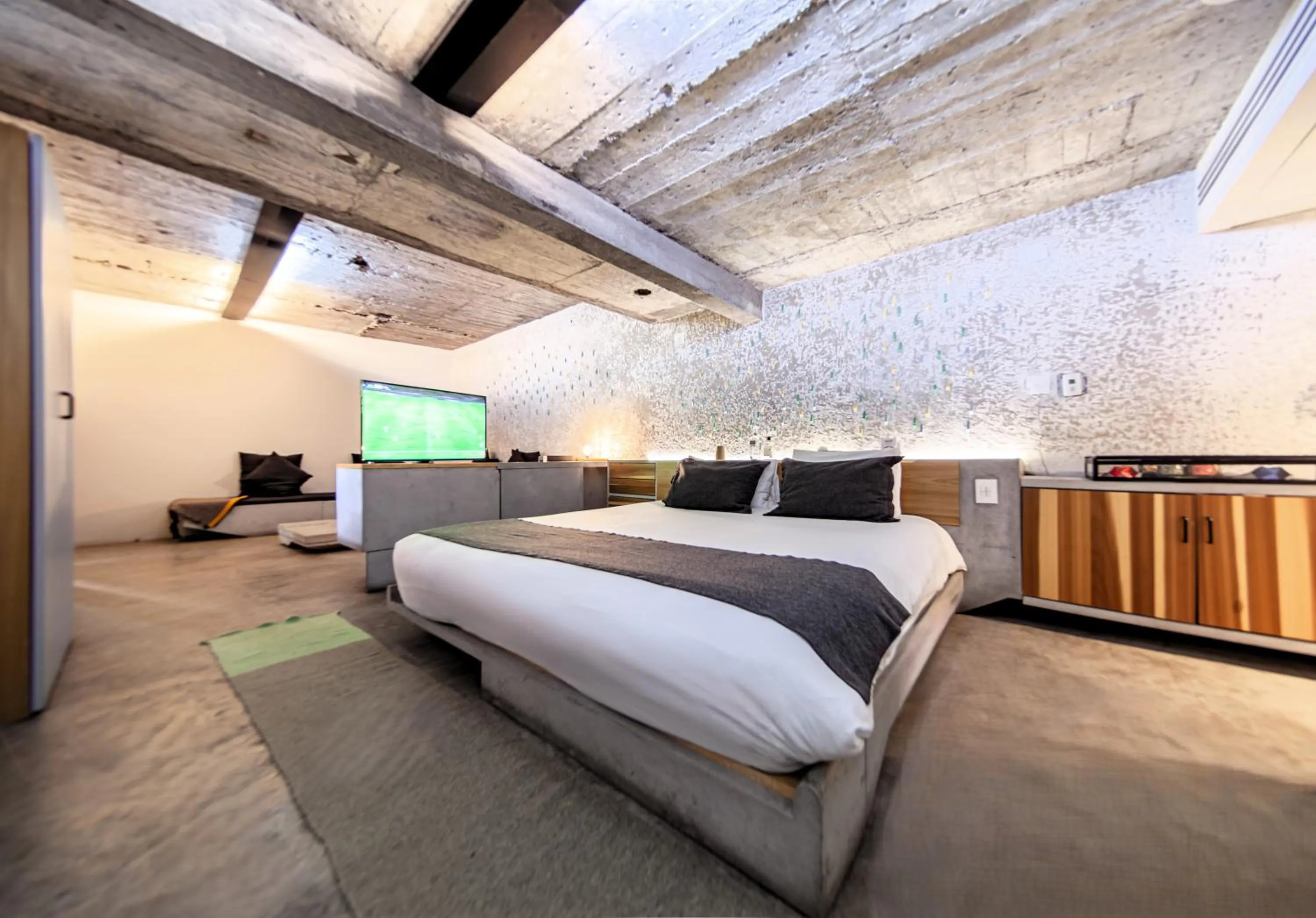 Bed in Hotel Carlota