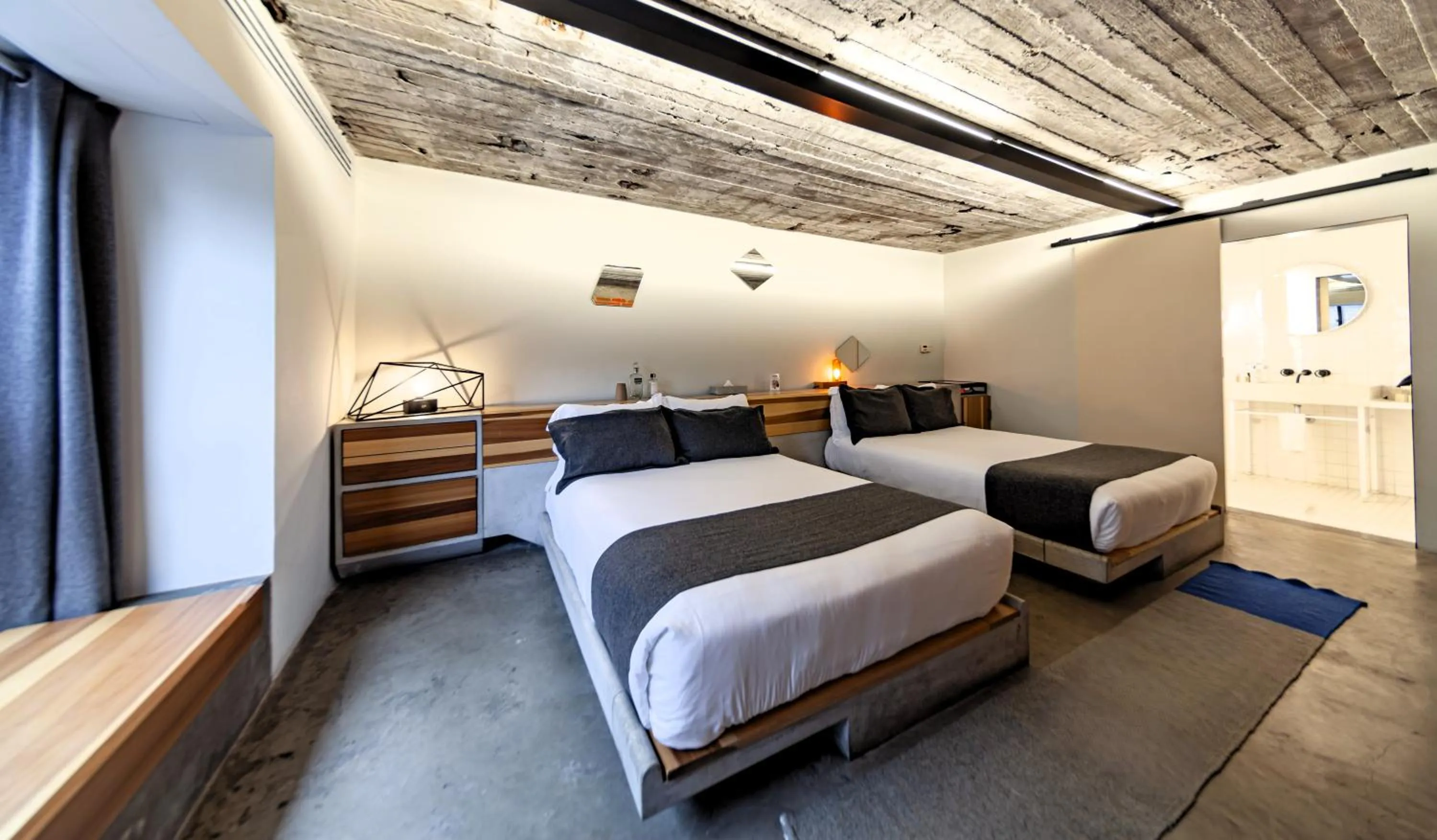 Bed in Hotel Carlota