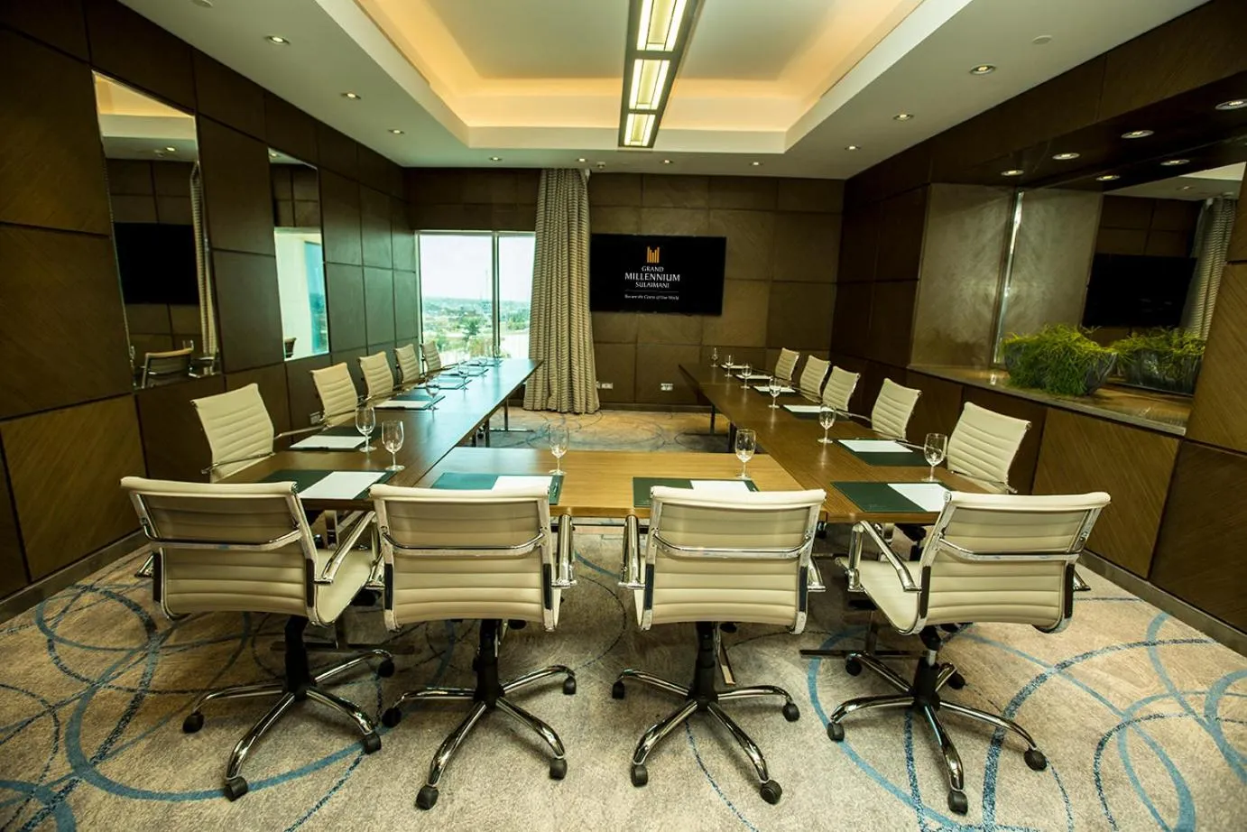 Business facilities in Grand Millennium Sulaimani
