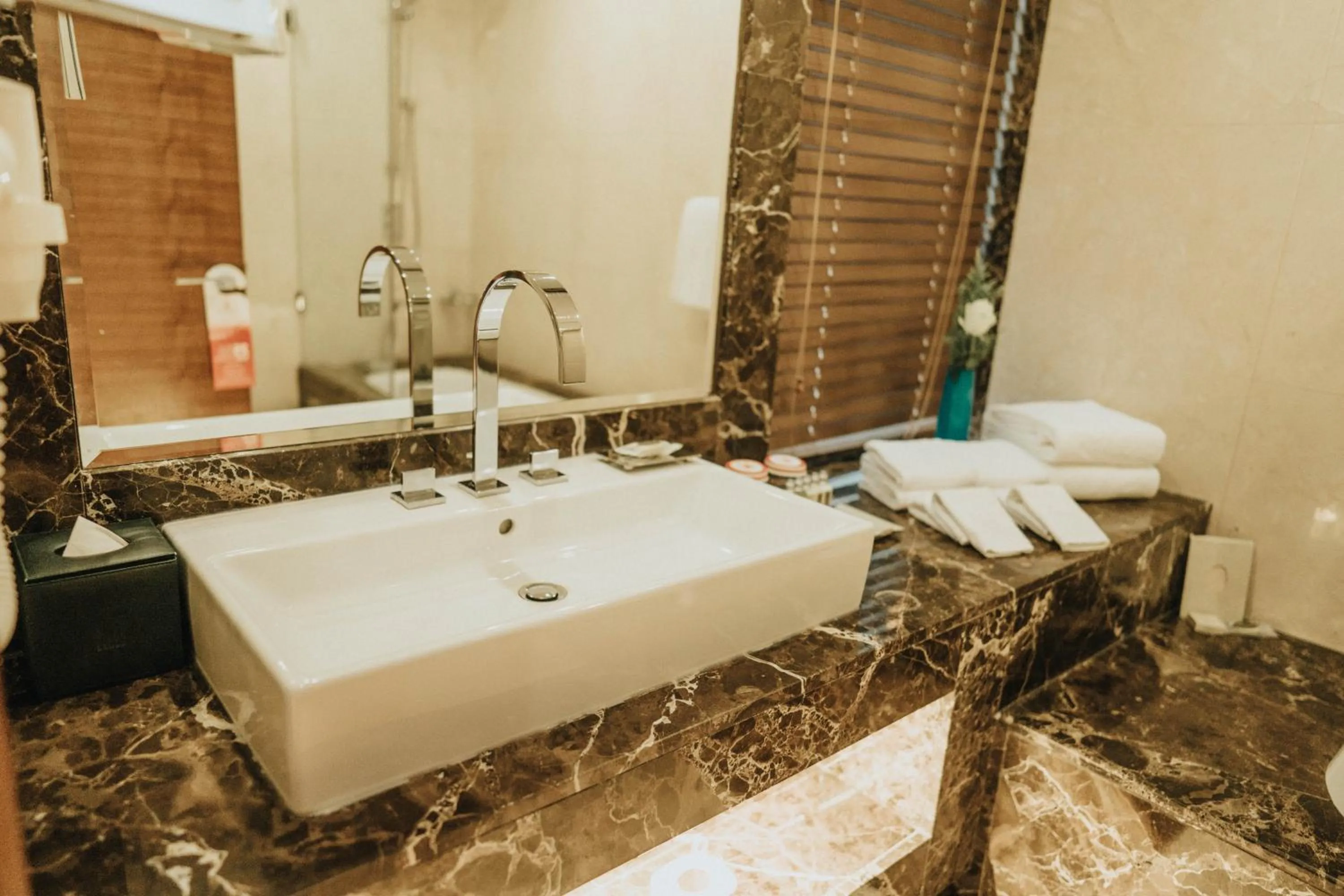 Bathroom in Grand Millennium Sulaimani