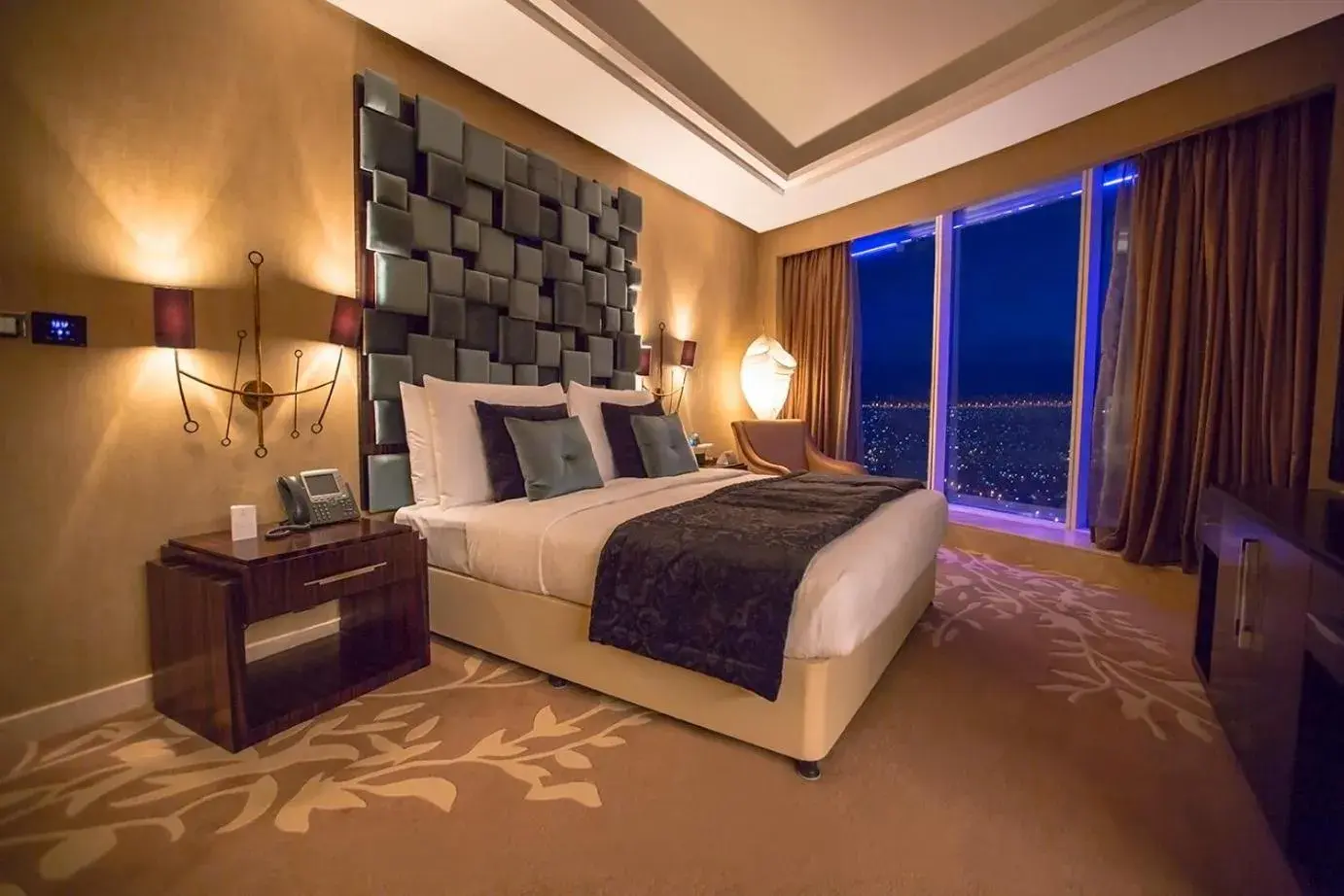 Bedroom, Bed in Grand Millennium Sulaimani Bedroom, Bed in Grand Millennium Sulaimani