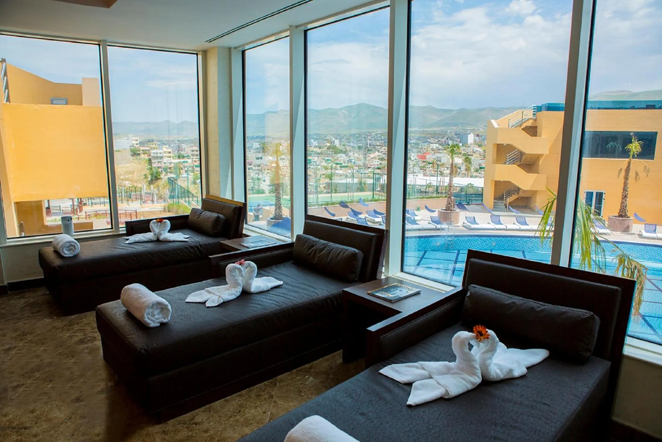 Day in Grand Millennium Sulaimani