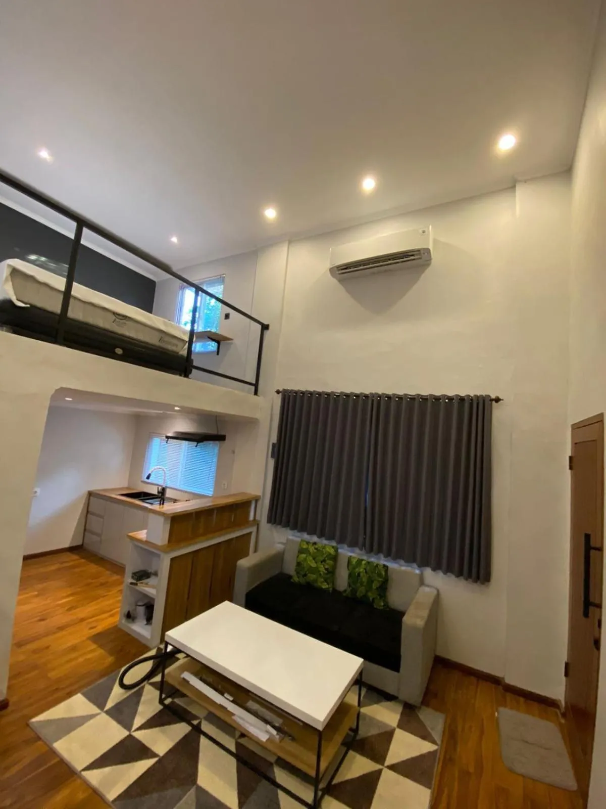TV and multimedia in Sutji living
