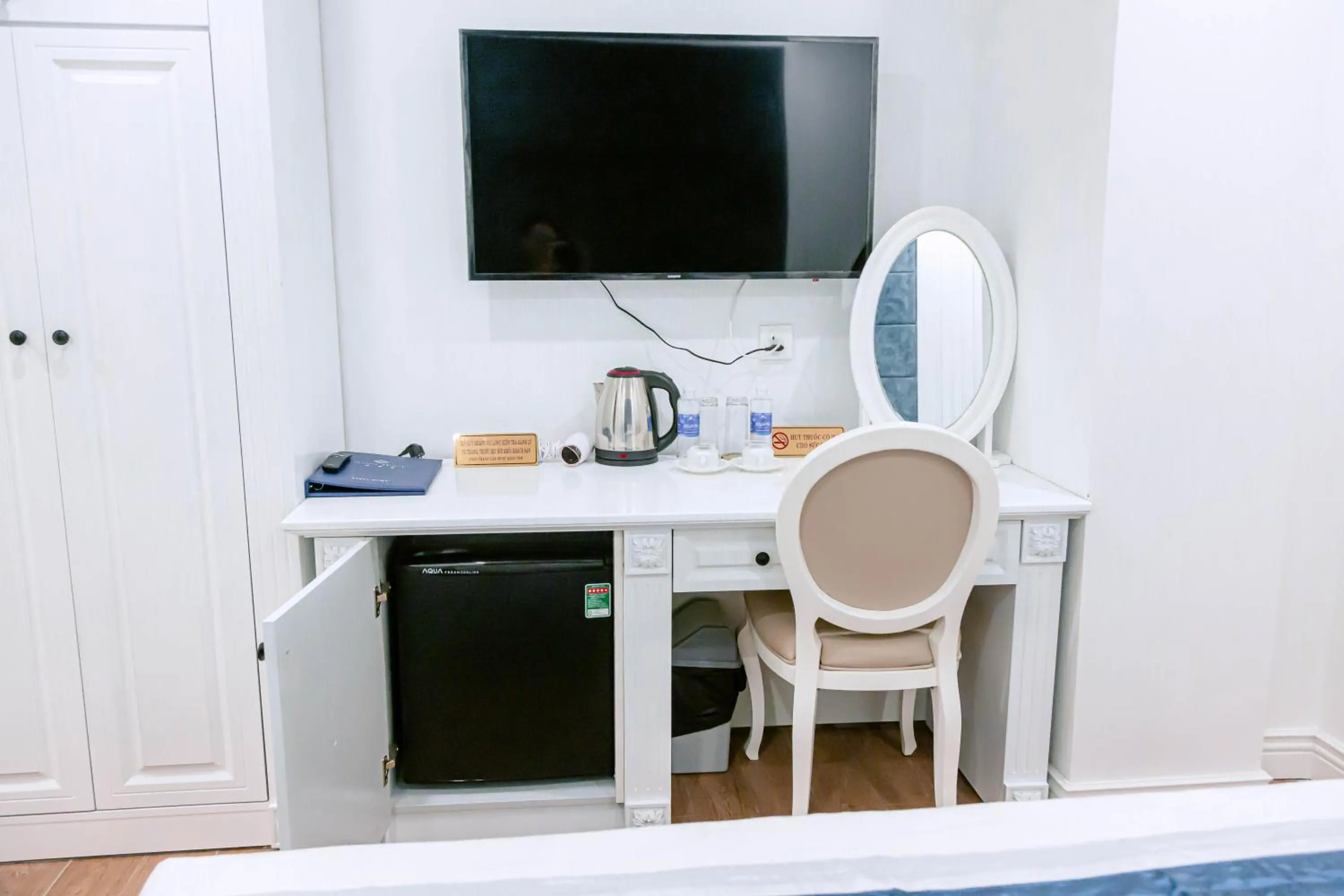 Bed in Senior Hotel 2