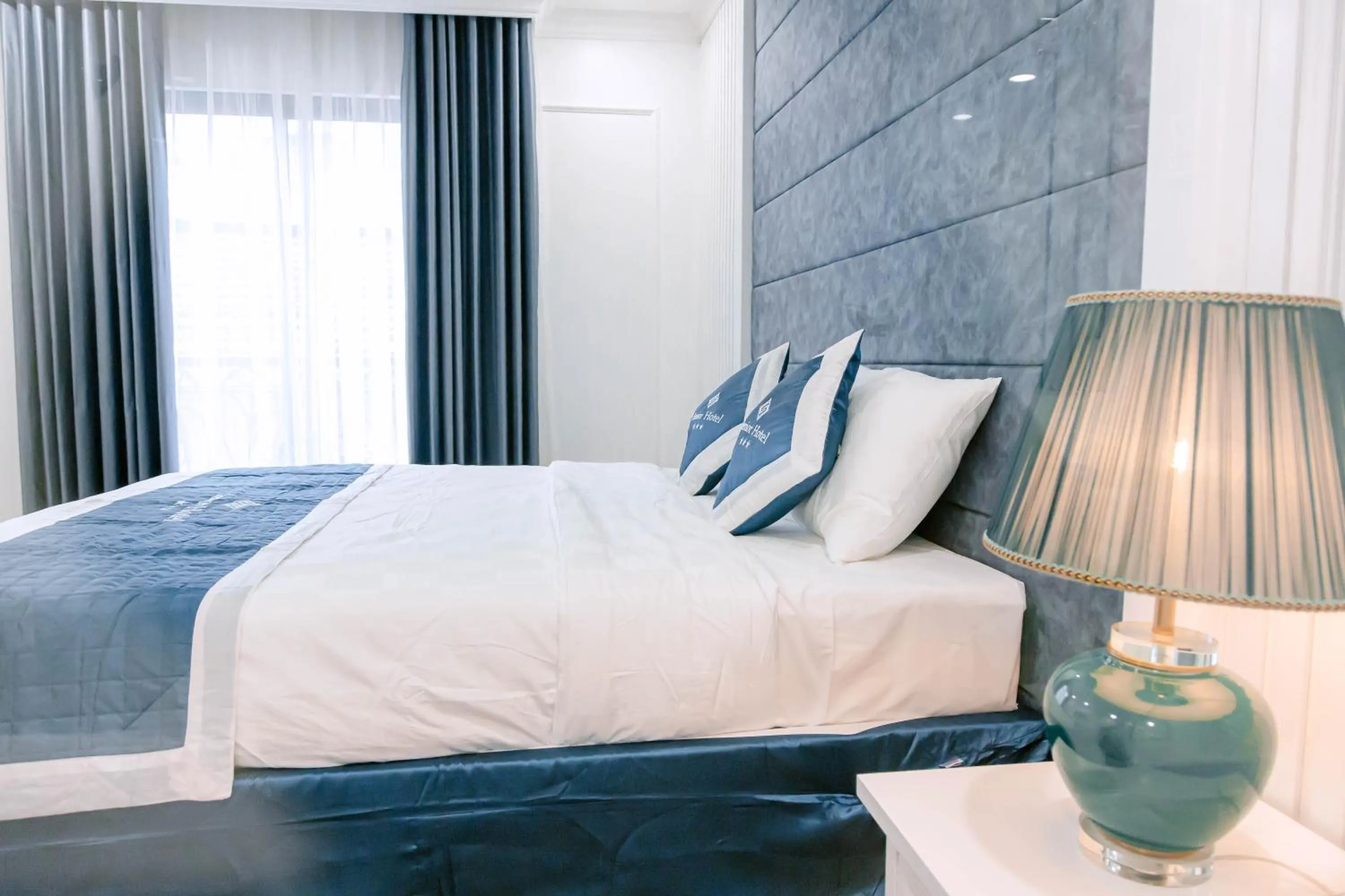 Bed in Senior Hotel 2