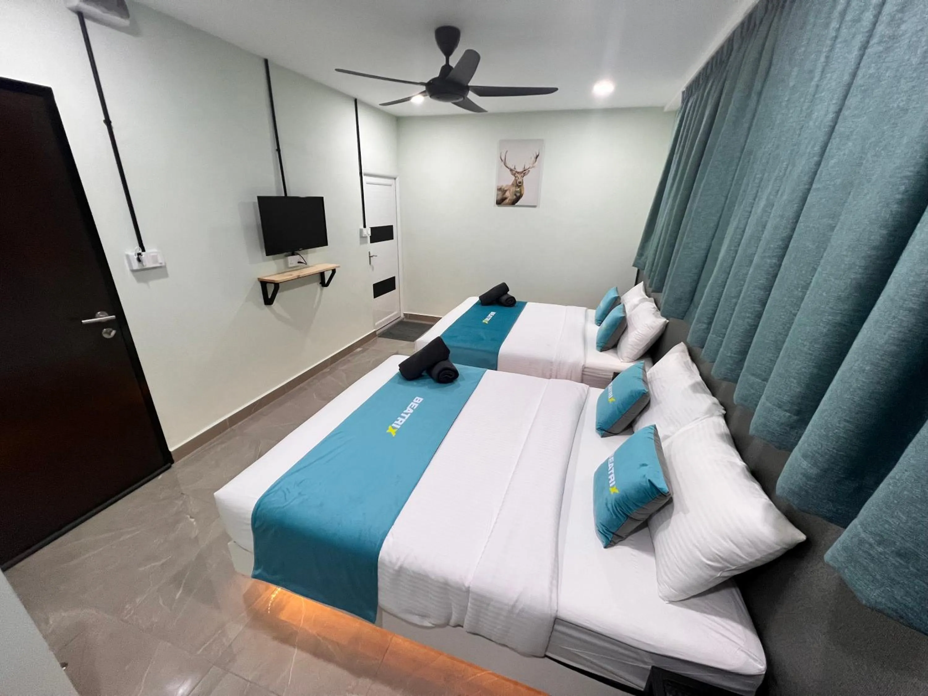 Photo of the whole room, Bed in BEATRIX HOTEL