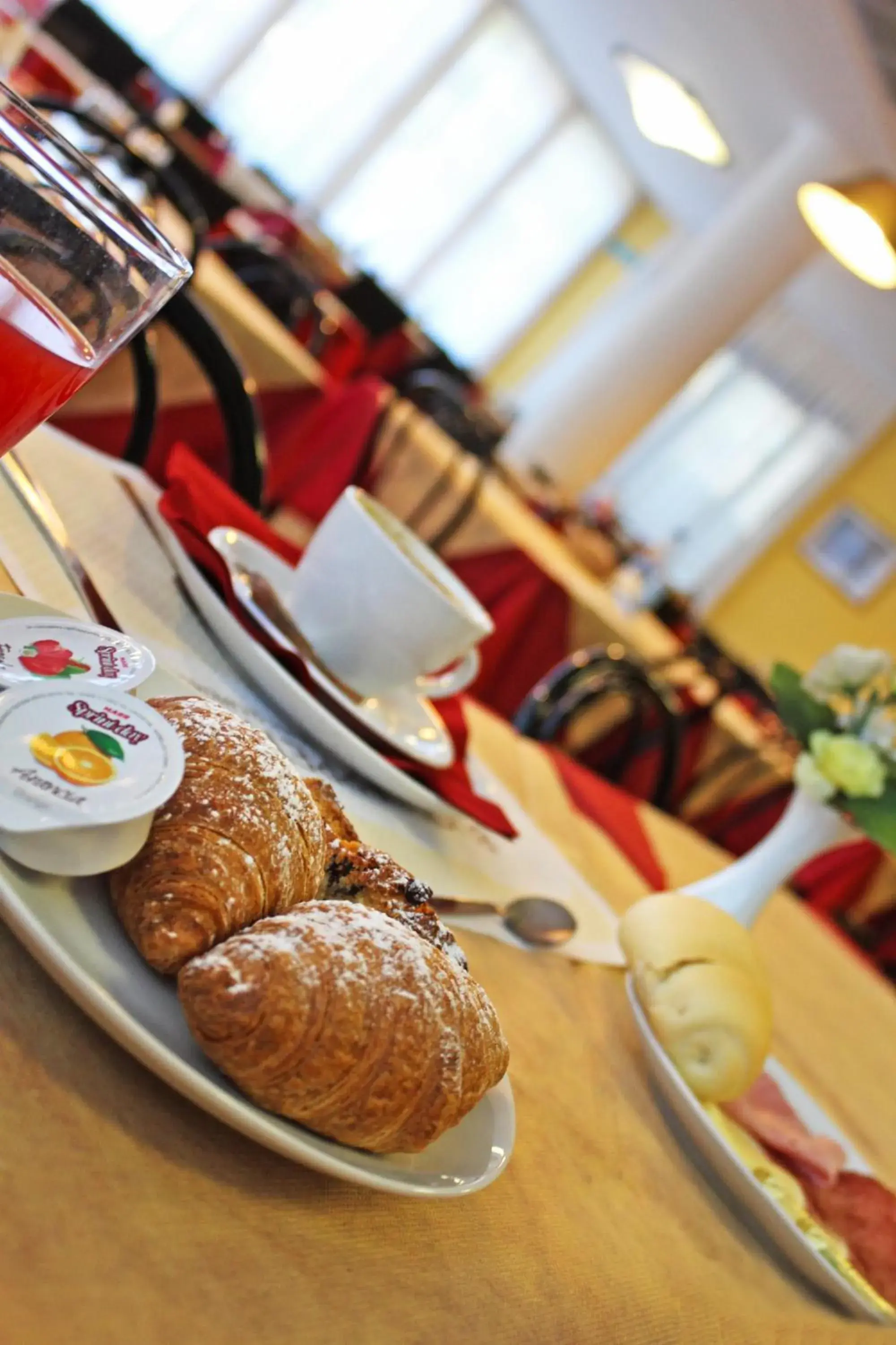 Restaurant/places to eat, Breakfast in Hotel New Primula