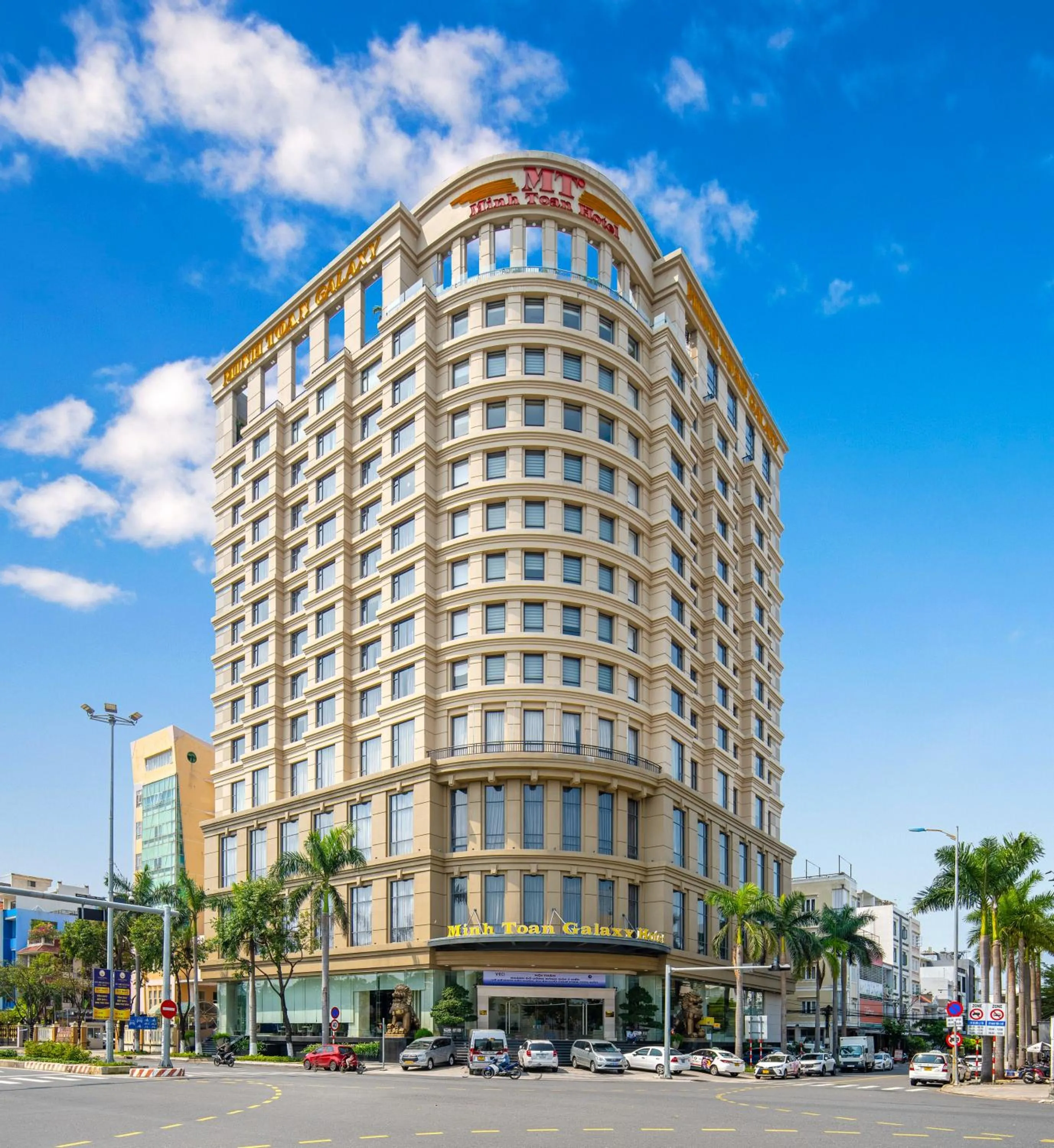 Property building in Minh Toan Galaxy Hotel