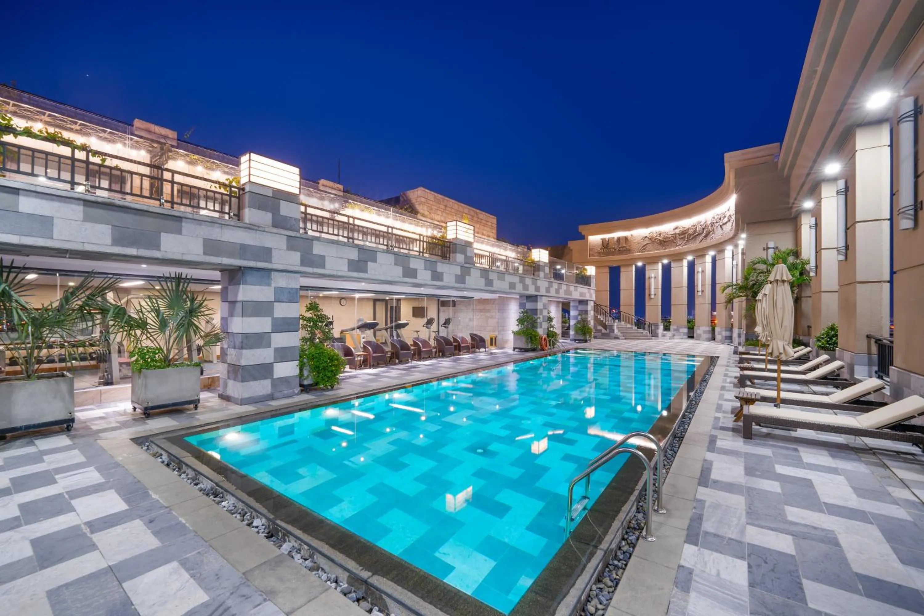 Swimming pool in Minh Toan Galaxy Hotel