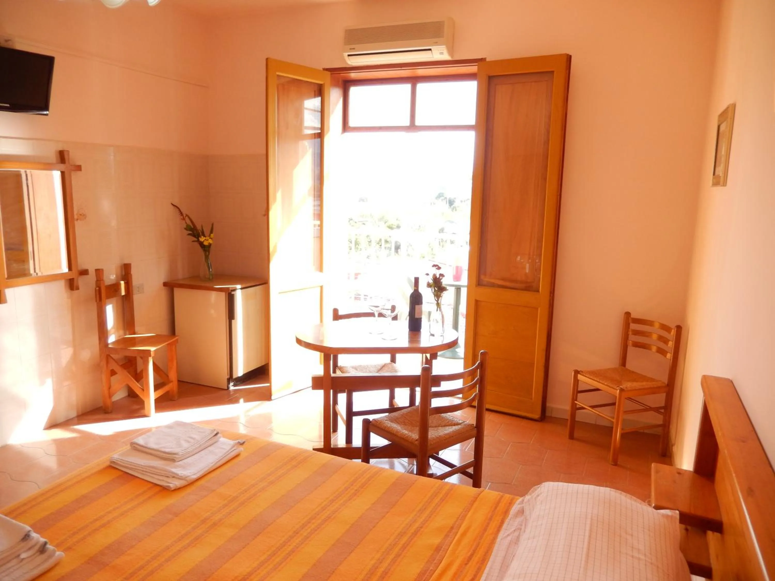 Photo of the whole room, Bed in Hotel-Pensione 4 Stagioni