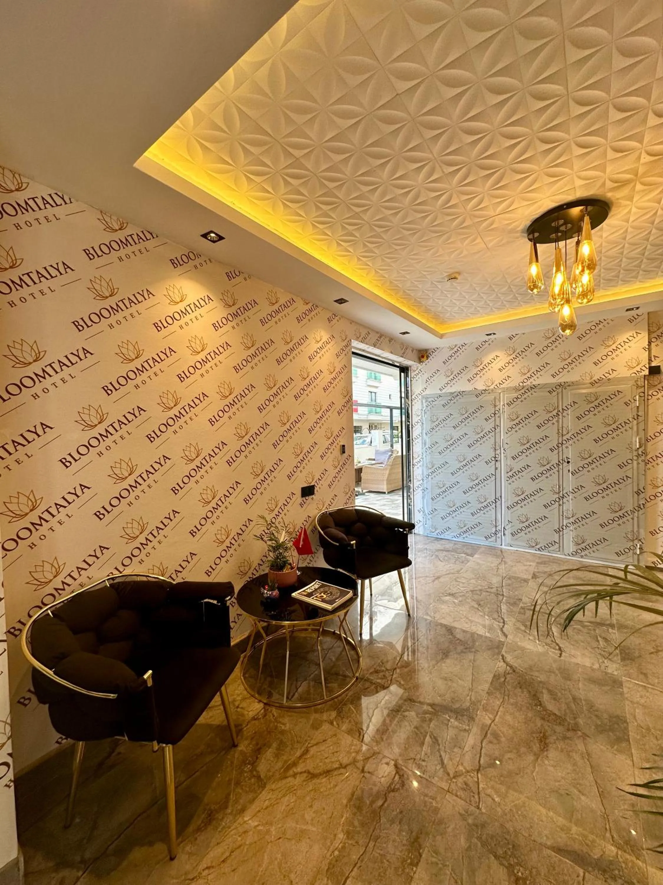 Lobby or reception in Bloomtalya Hotel