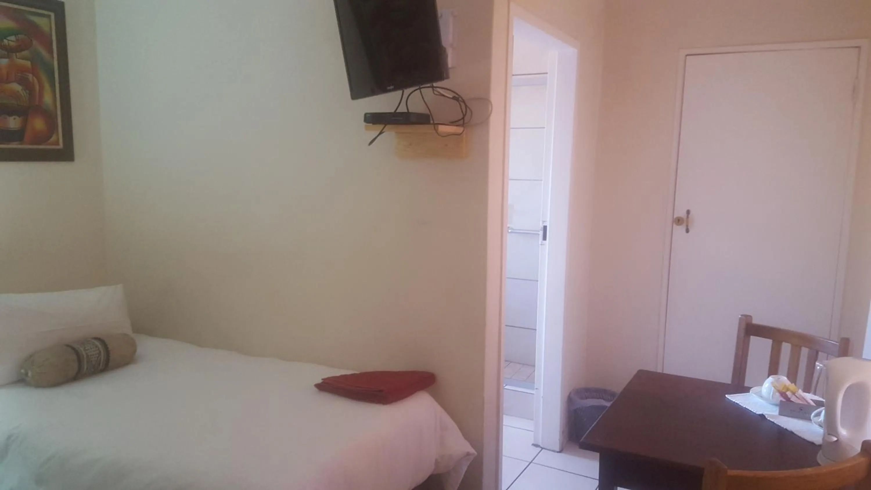 Bed in African Sky Guest House