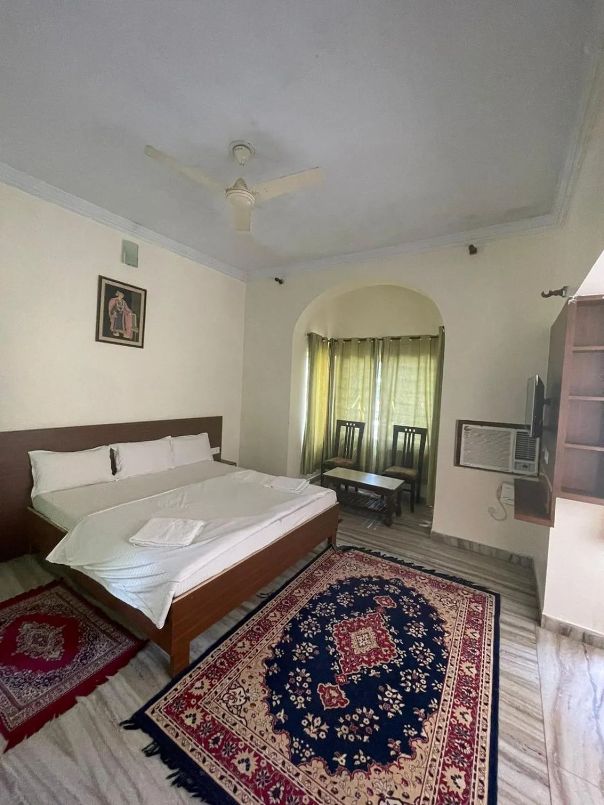 Bed in Pushkar Heritage