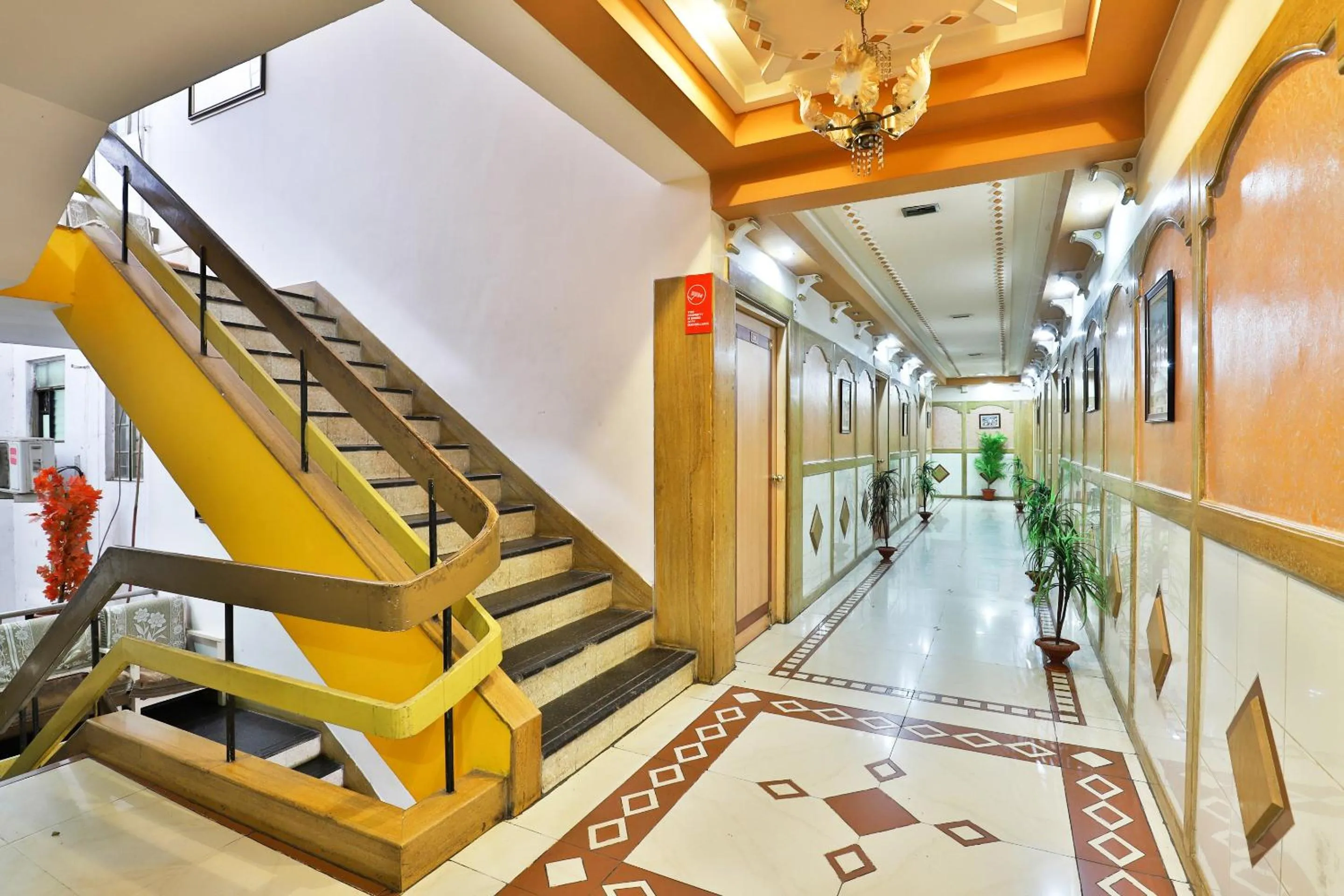 Collection O Dandiya Bazar Formerly Vrundavan Residency