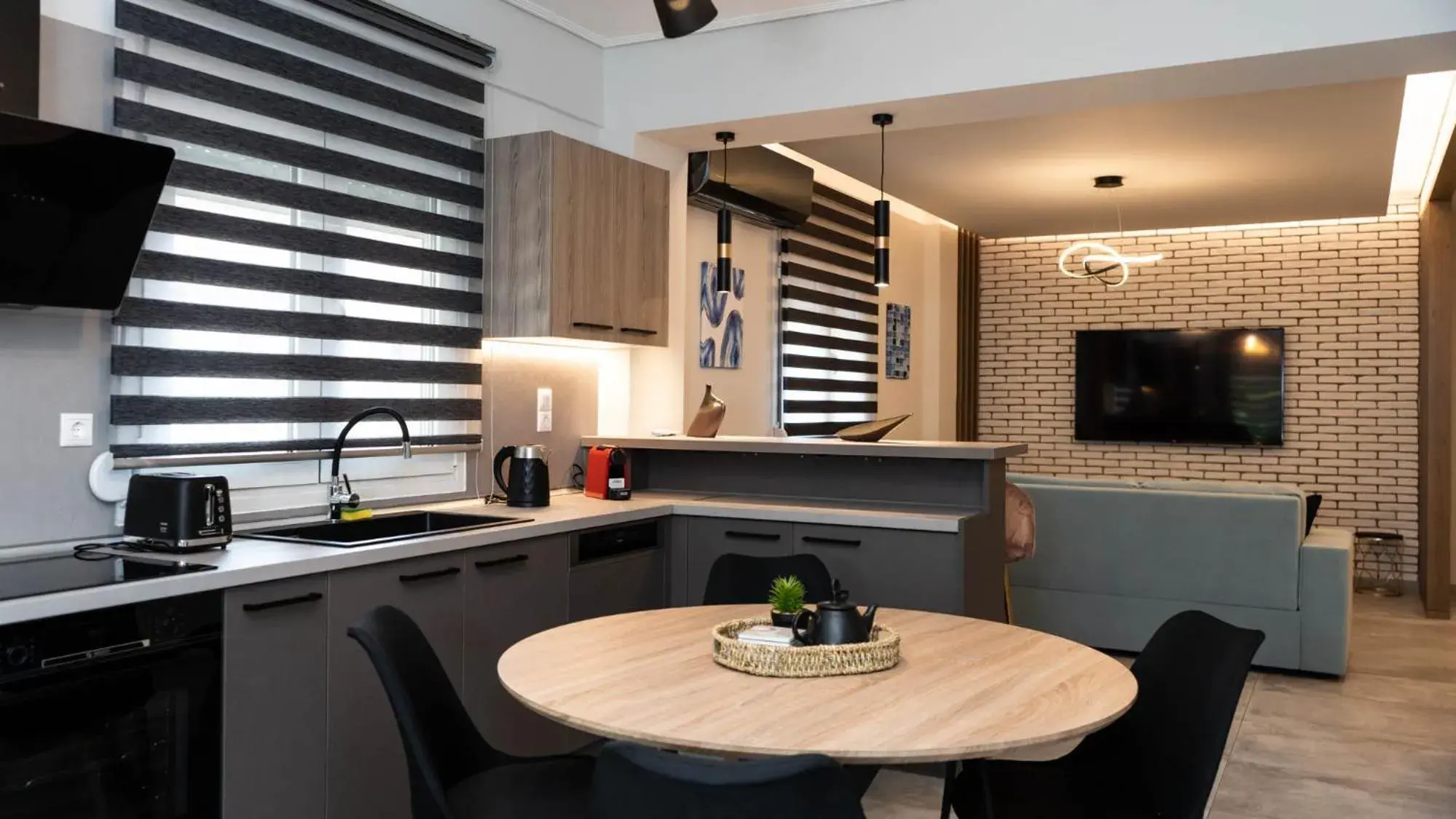 Two-Bedroom Apartment in Mythic Meteora Two-Bedroom Apartment in Mythic Meteora