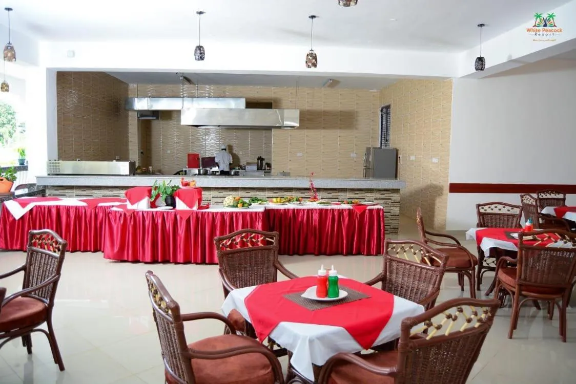 Restaurant/places to eat in White Peacock Resort Mtwapa
