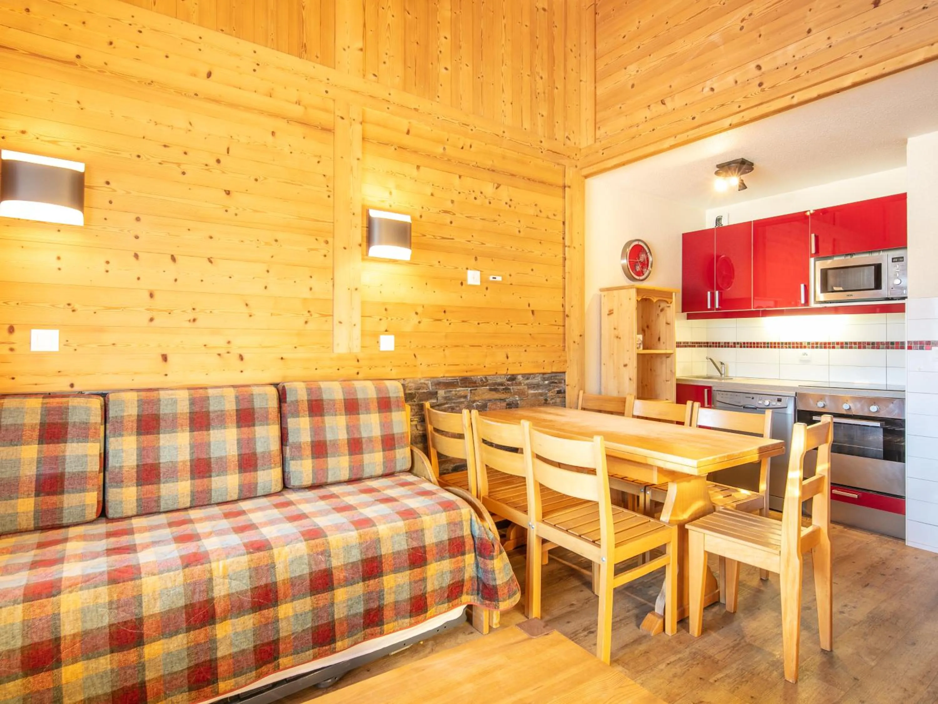 Dining area in Vacancéole - Résidence Le Sappey - Doucy